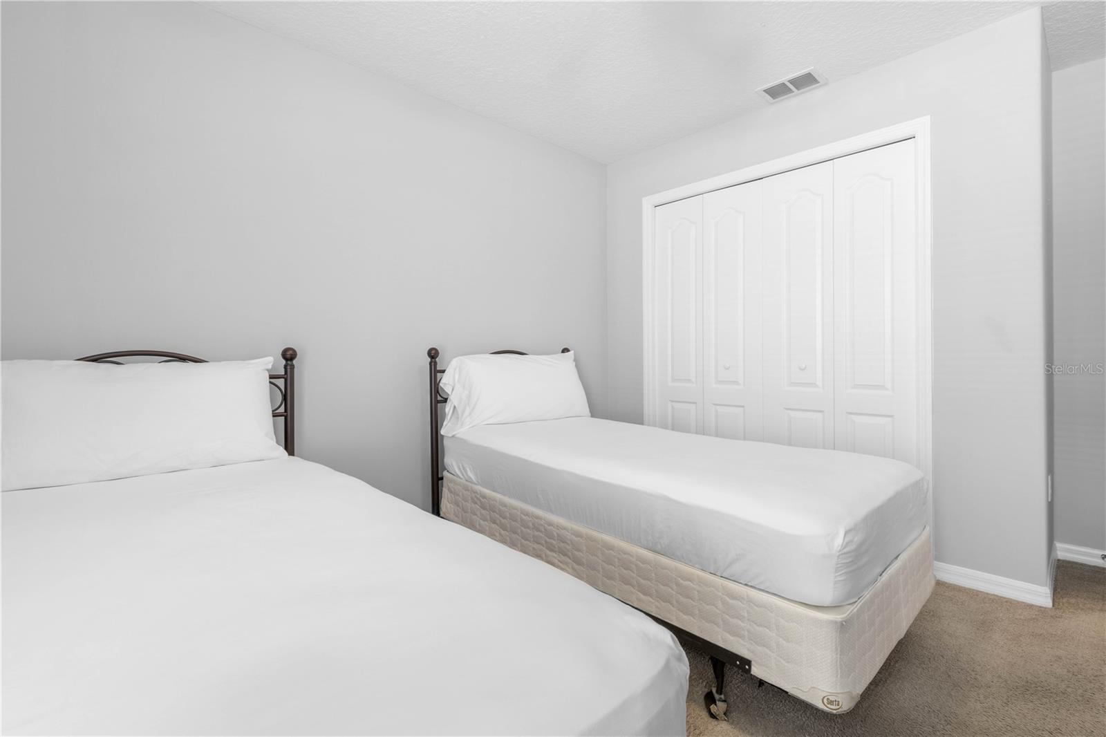 99 ROXBORO DR, PALM COAST, FL, 32164