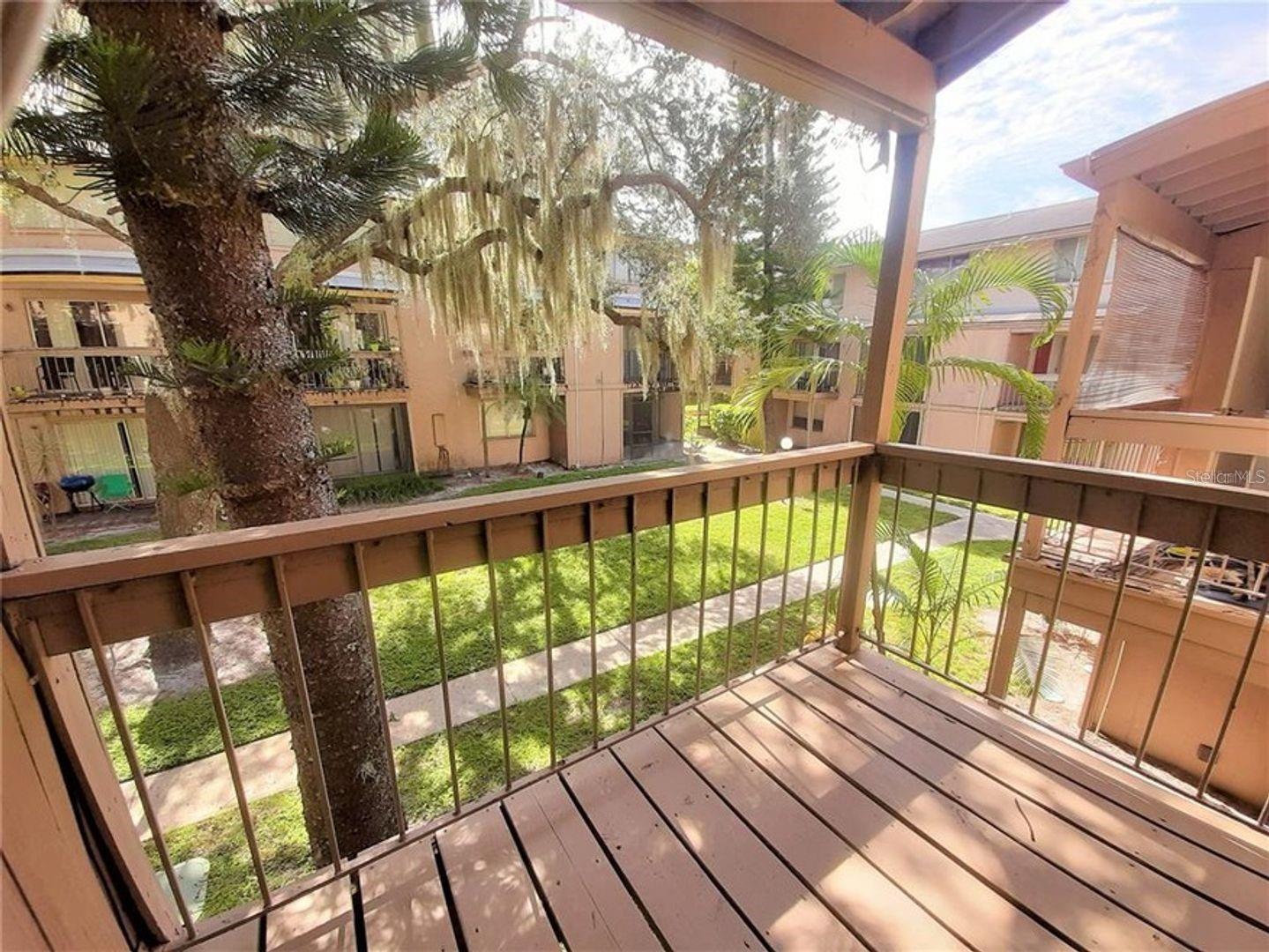 7600 ABBEY LN #C, TAMPA, FL, 33617