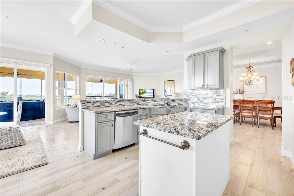 8560 AMBERJACK CIR #301, ENGLEWOOD, FL, 34224