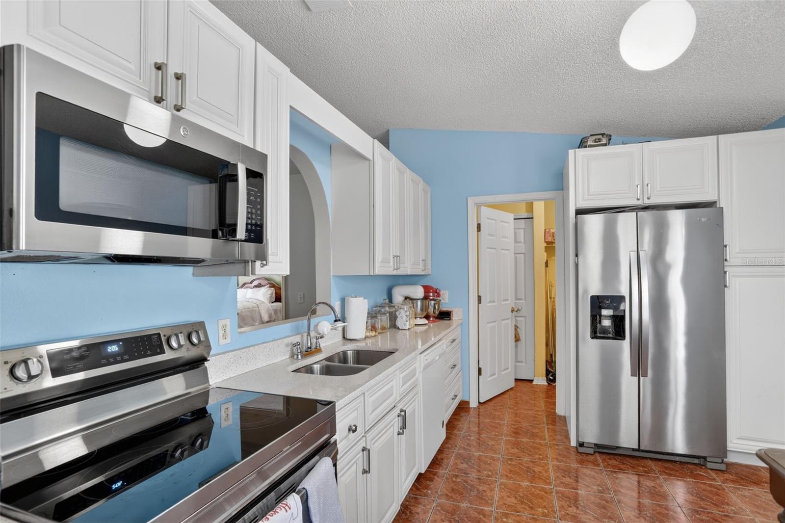 6820 POMEROY CIR, ORLANDO, FL, 32810