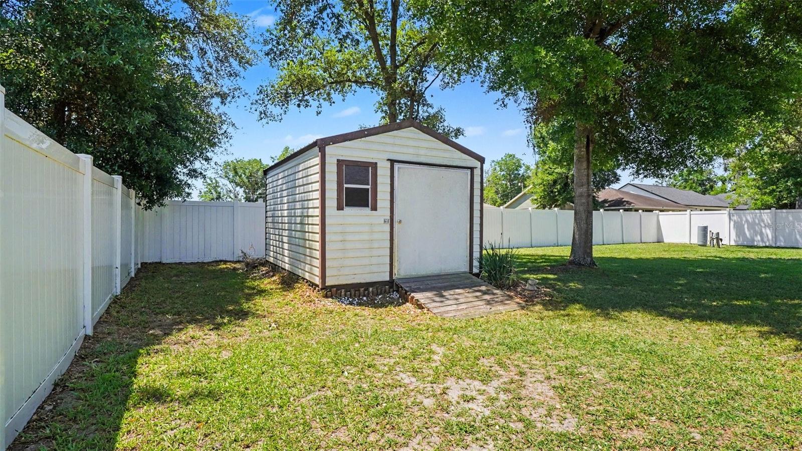 8580 SE 163RD LN, SUMMERFIELD, FL, 34491