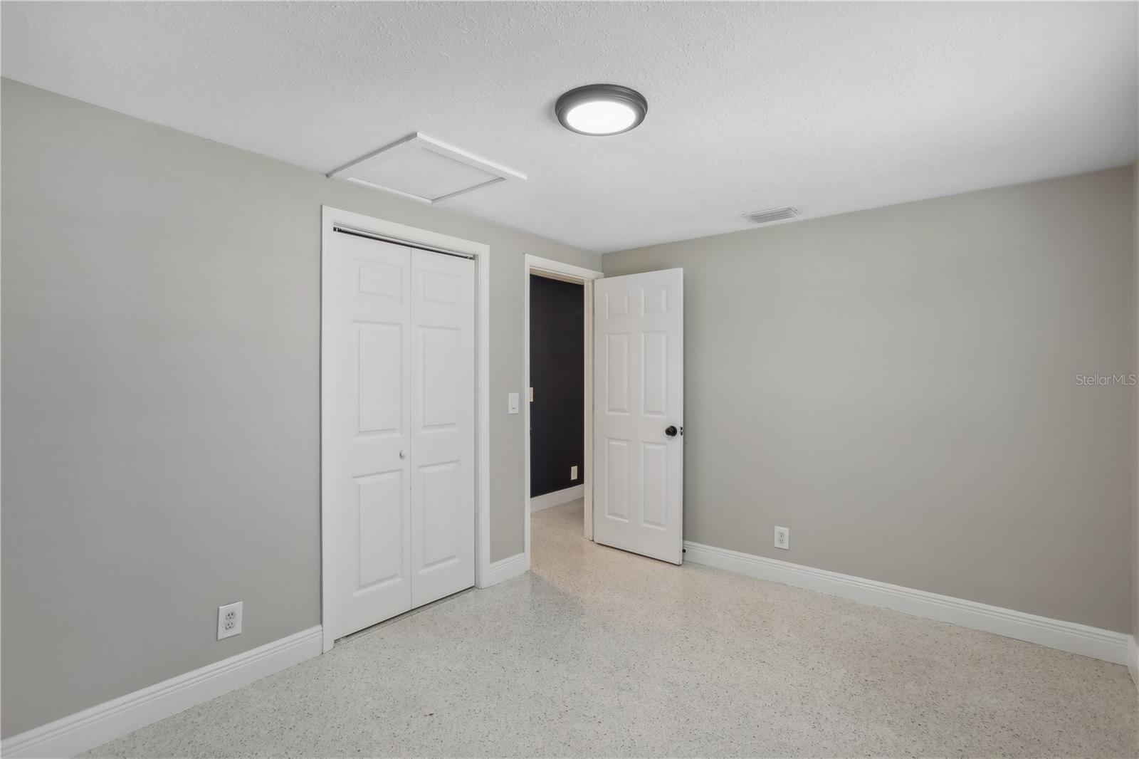 8703 NAVAJO AVE, TAMPA, FL, 33637