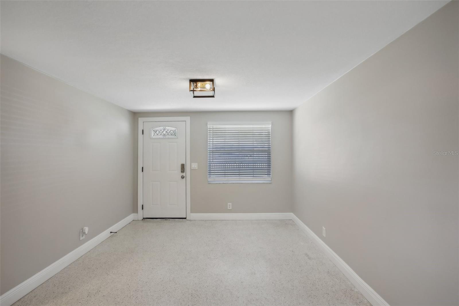 8703 NAVAJO AVE, TAMPA, FL, 33637