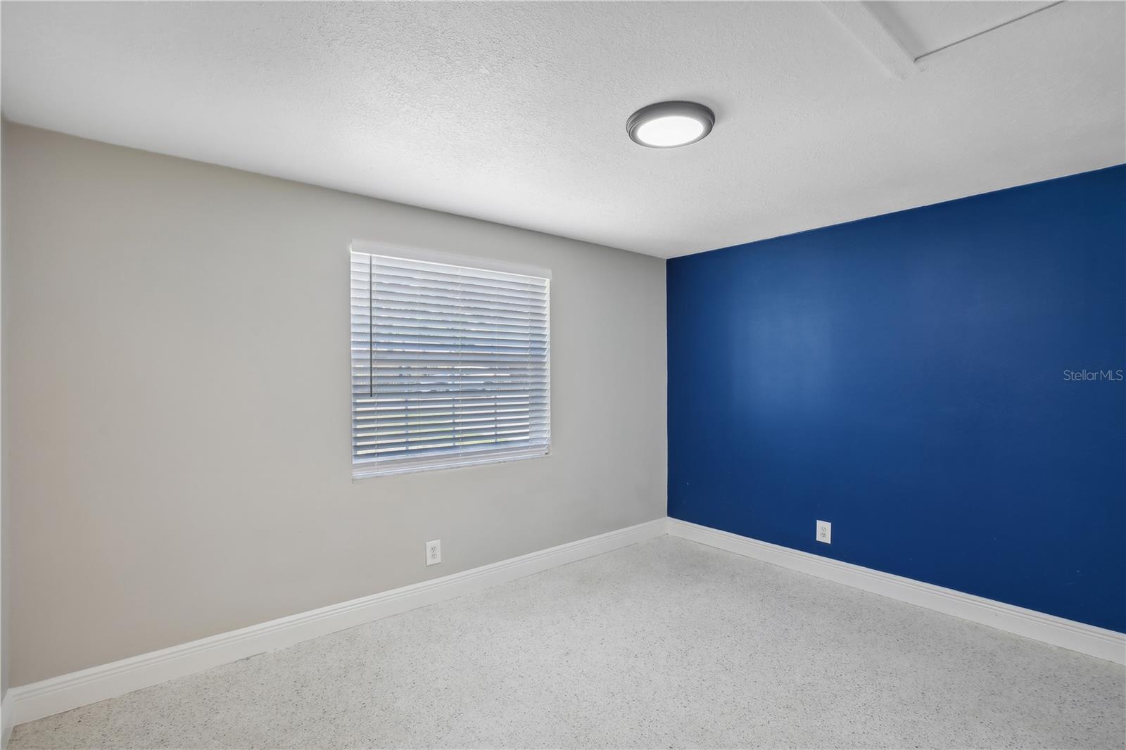 8703 NAVAJO AVE, TAMPA, FL, 33637