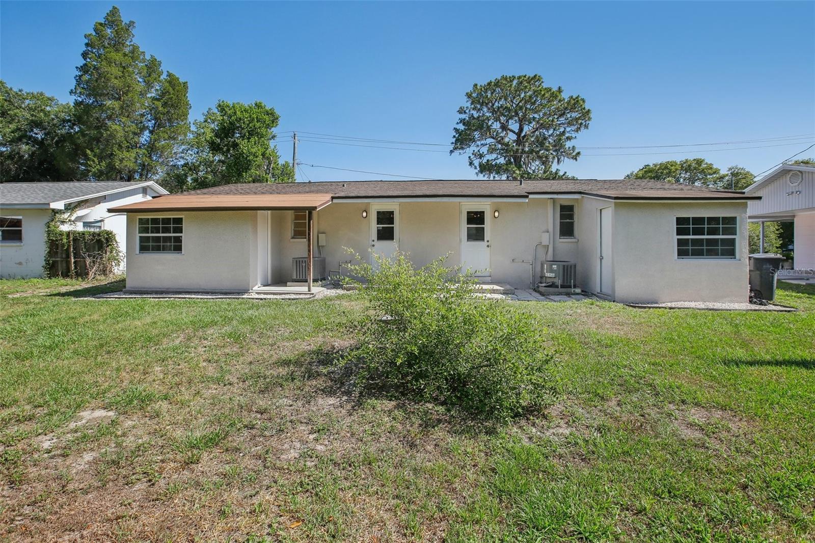 8703 NAVAJO AVE, TAMPA, FL, 33637