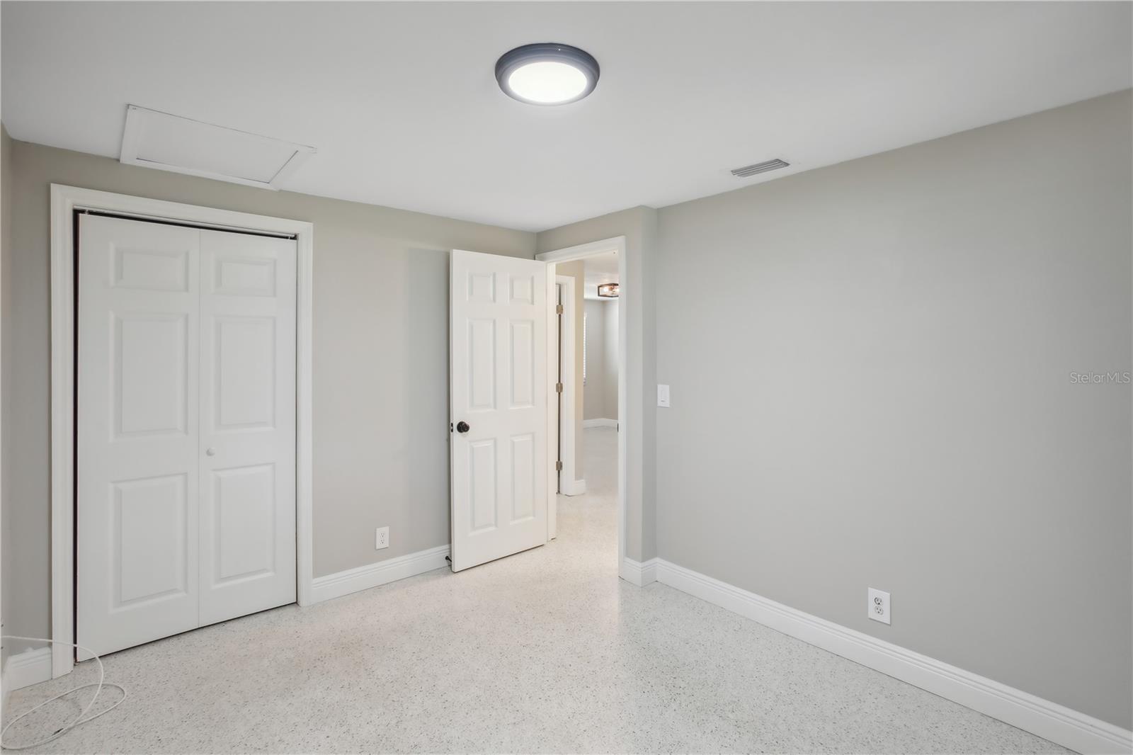 8703 NAVAJO AVE, TAMPA, FL, 33637