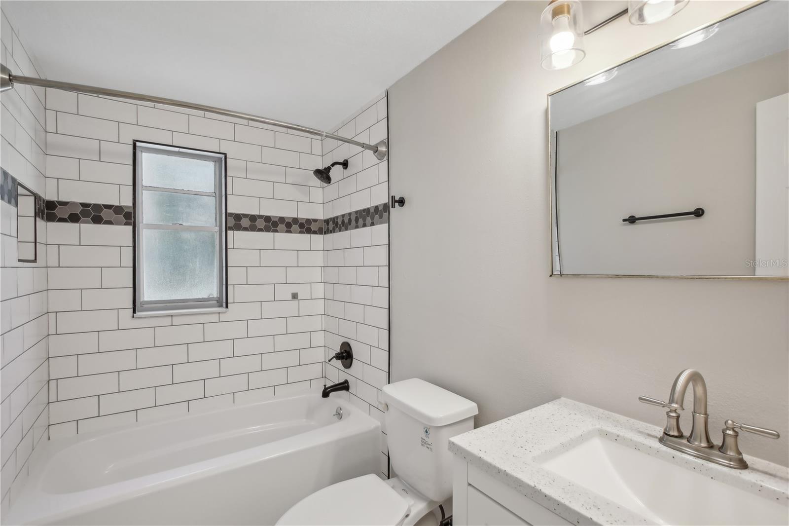 8703 NAVAJO AVE, TAMPA, FL, 33637