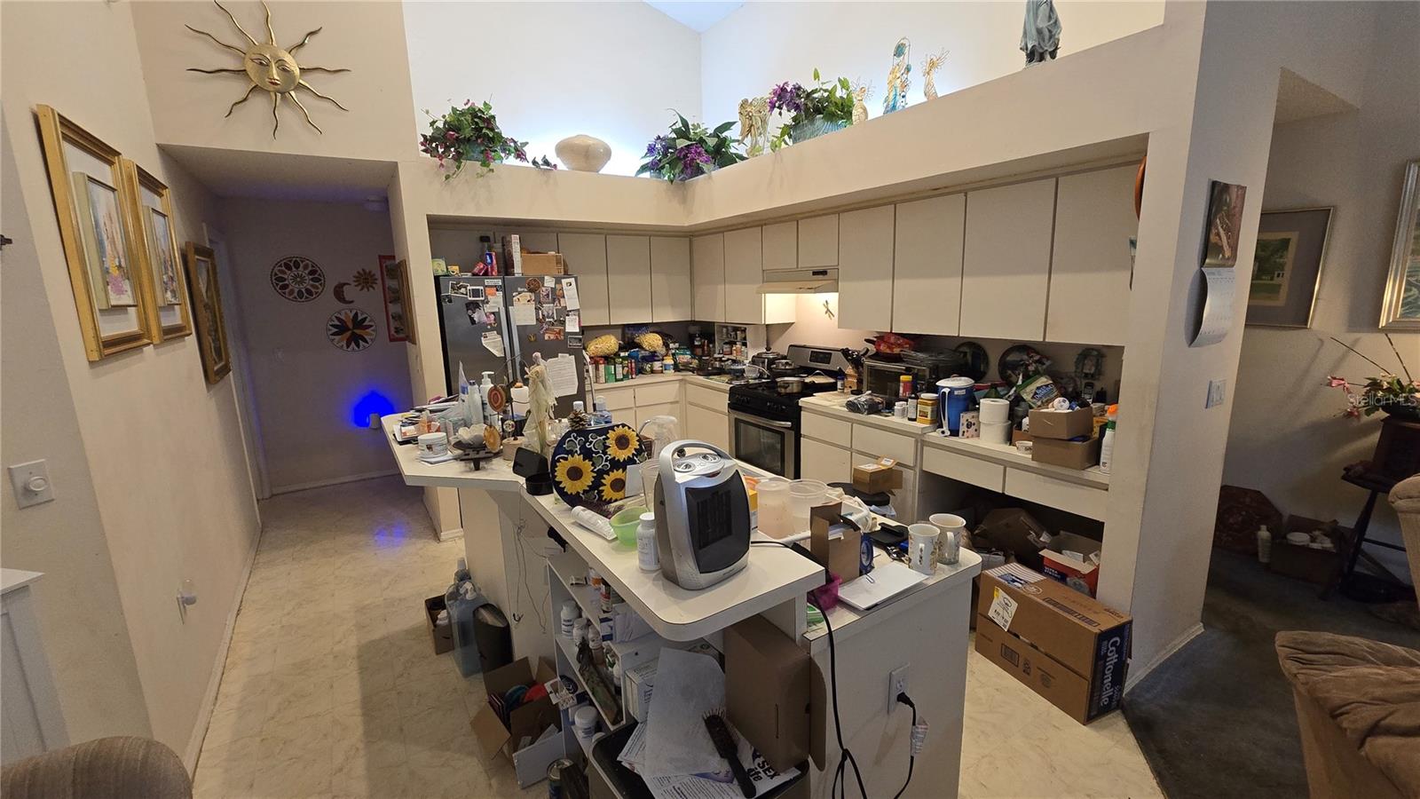 1040 TRADEWINDS DR, TARPON SPRINGS, FL, 34689
