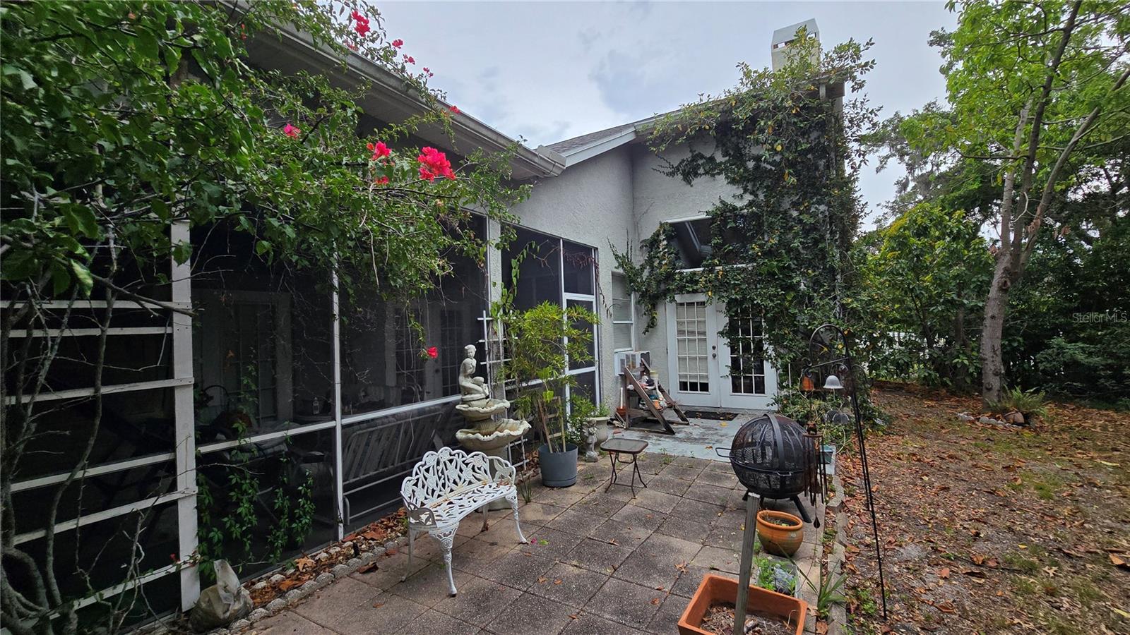 1040 TRADEWINDS DR, TARPON SPRINGS, FL, 34689