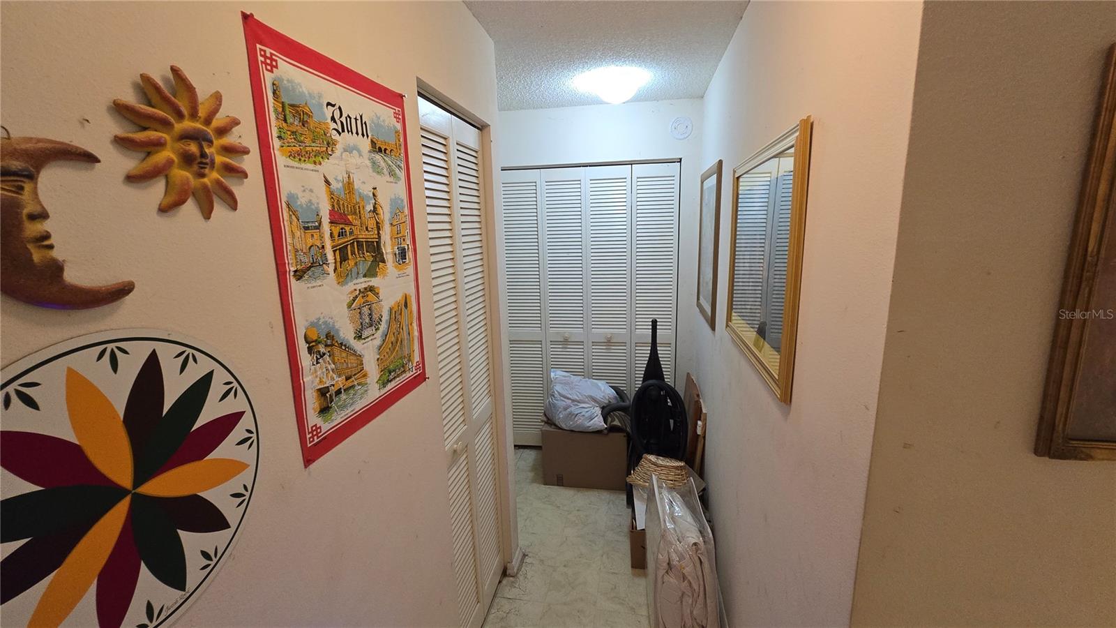 1040 TRADEWINDS DR, TARPON SPRINGS, FL, 34689
