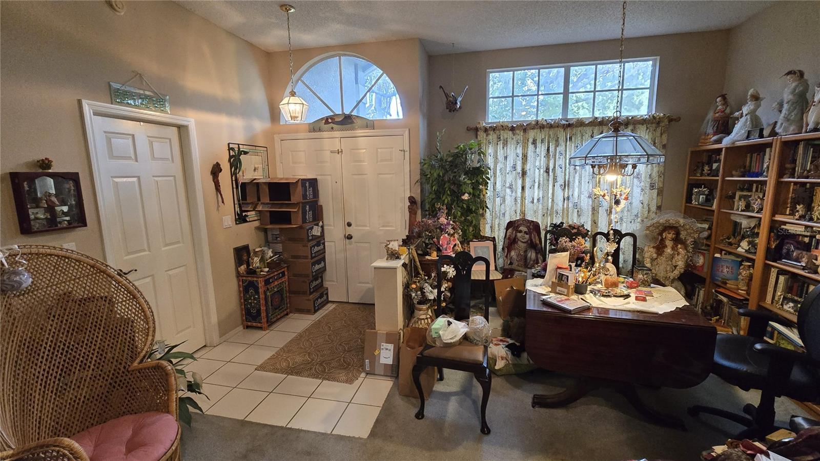 1040 TRADEWINDS DR, TARPON SPRINGS, FL, 34689