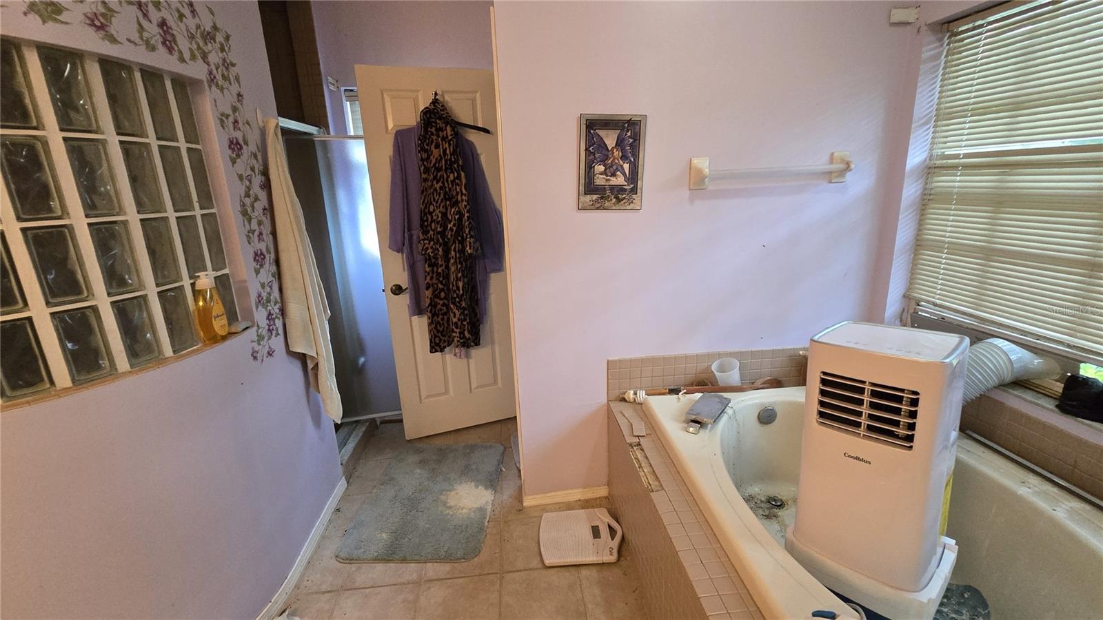 1040 TRADEWINDS DR, TARPON SPRINGS, FL, 34689