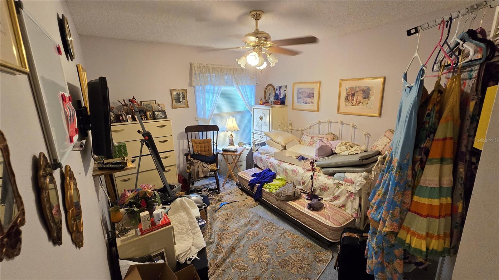1040 TRADEWINDS DR, TARPON SPRINGS, FL, 34689