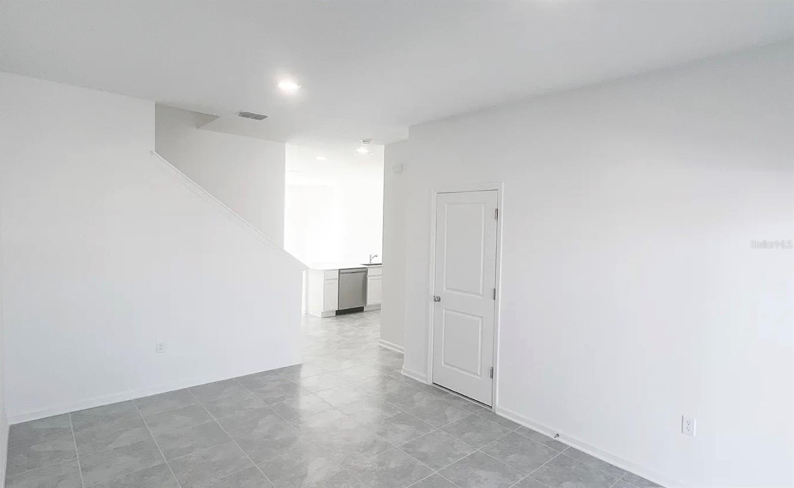 2562 SKYLINE LOOP, KISSIMMEE, FL, 34758