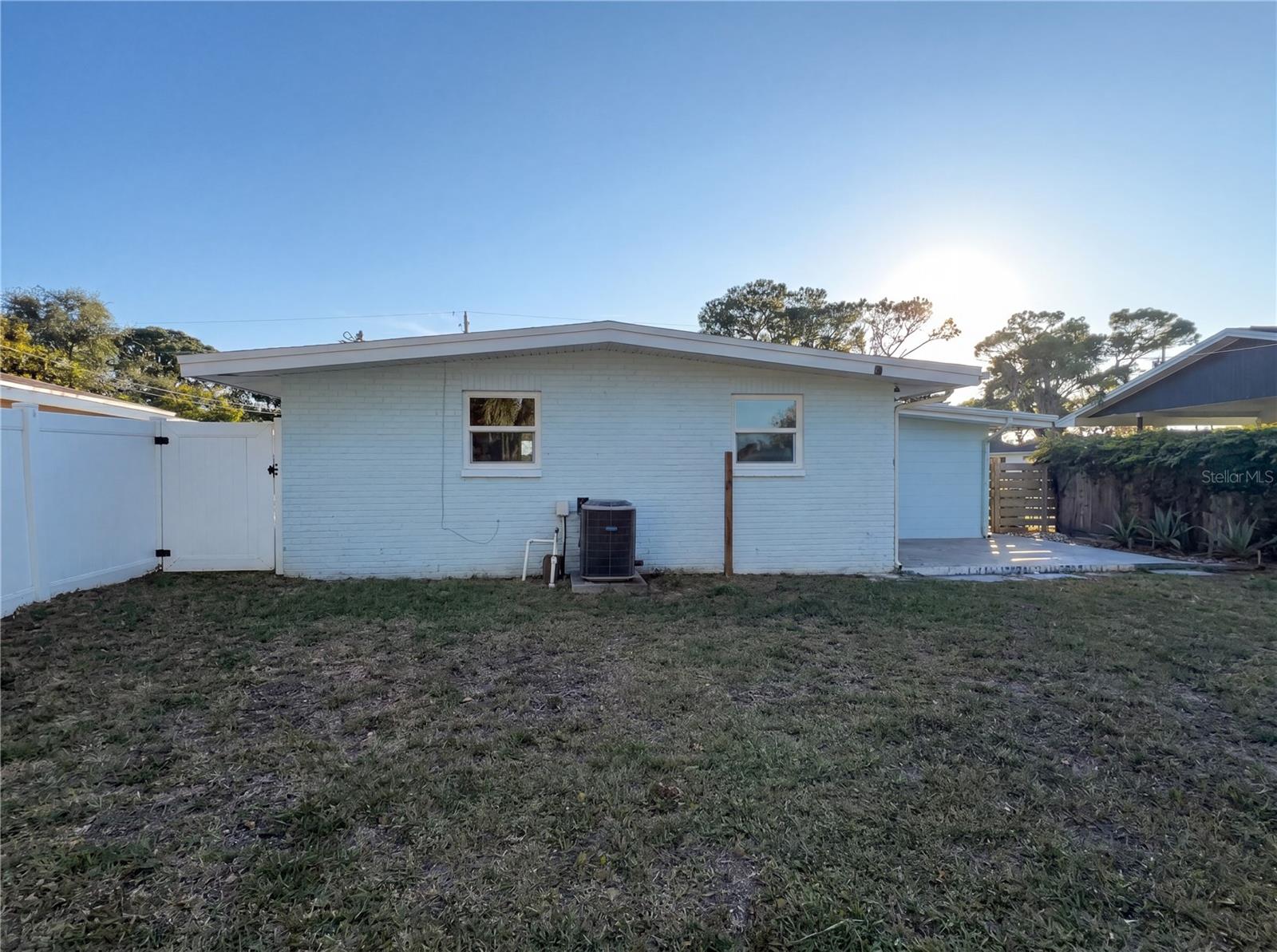 911 NEW YORK ST, EDGEWATER, FL, 32132