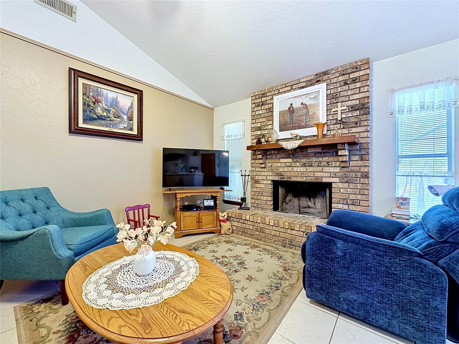 1681 E SPRING RIDGE CIR, WINTER GARDEN, FL, 34787