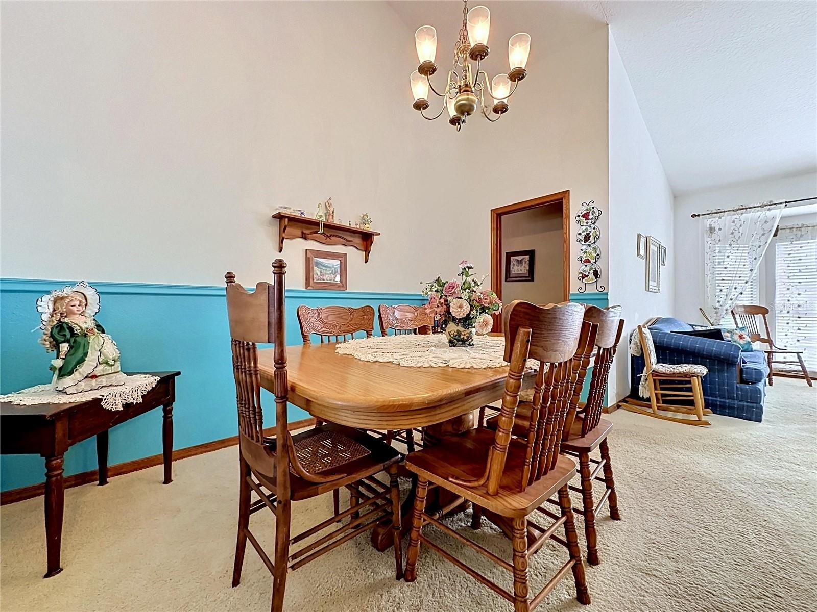 1681 E SPRING RIDGE CIR, WINTER GARDEN, FL, 34787