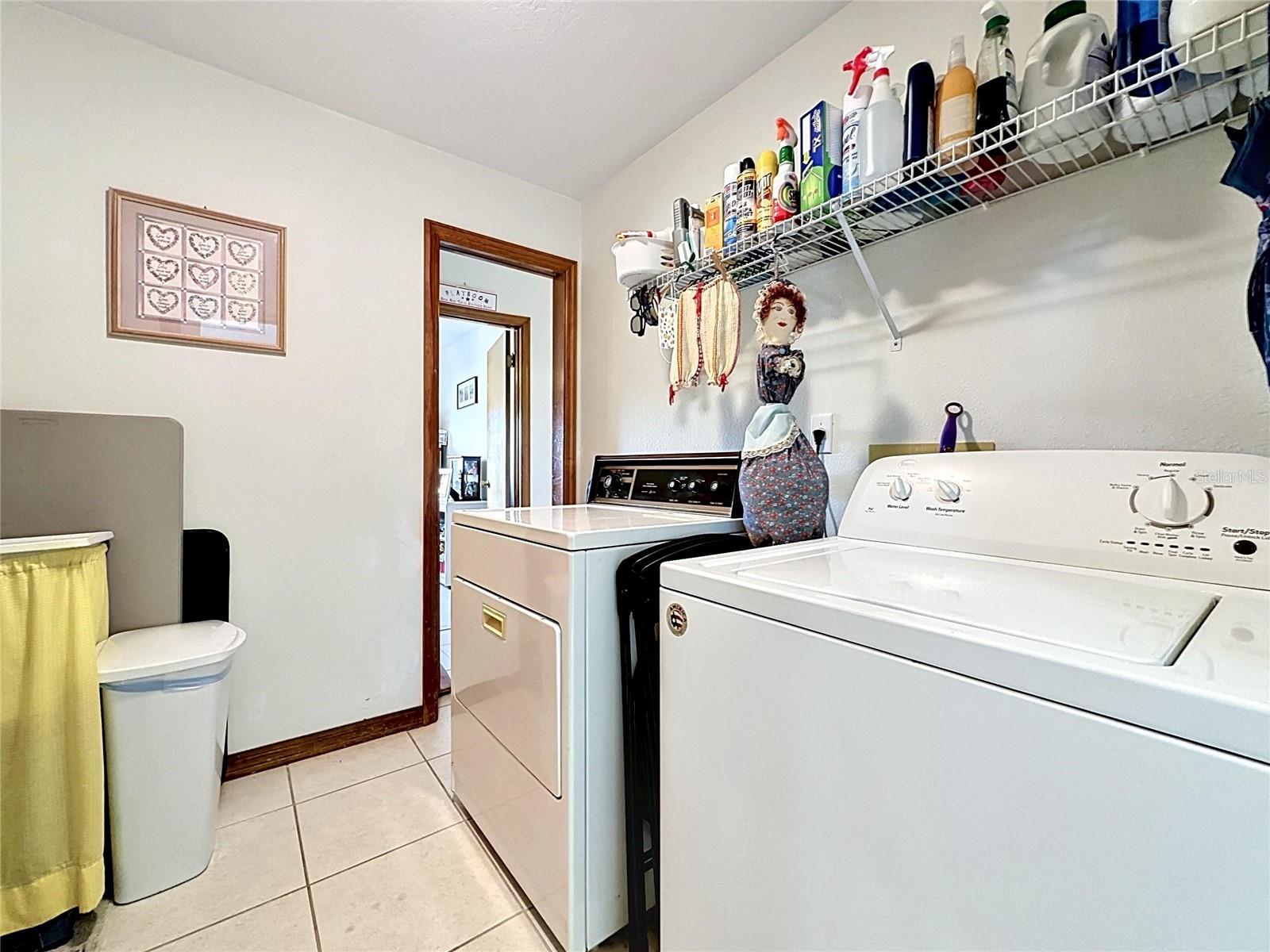 1681 E SPRING RIDGE CIR, WINTER GARDEN, FL, 34787