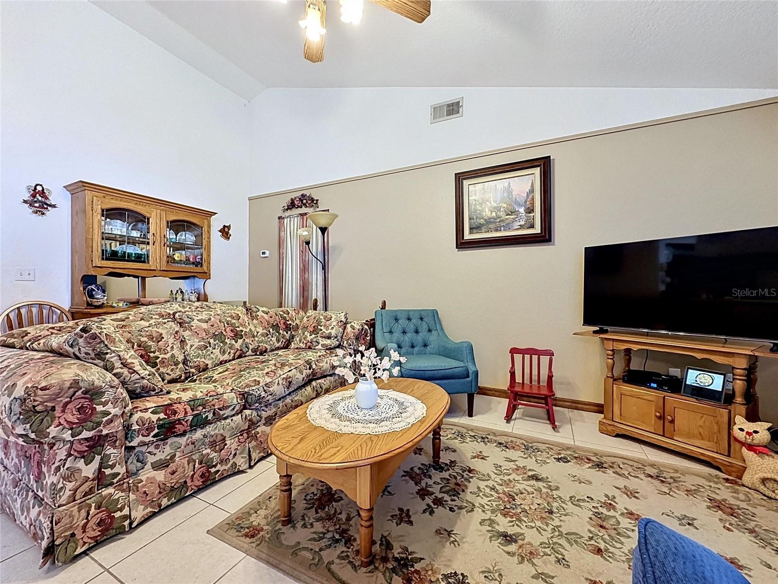 1681 E SPRING RIDGE CIR, WINTER GARDEN, FL, 34787