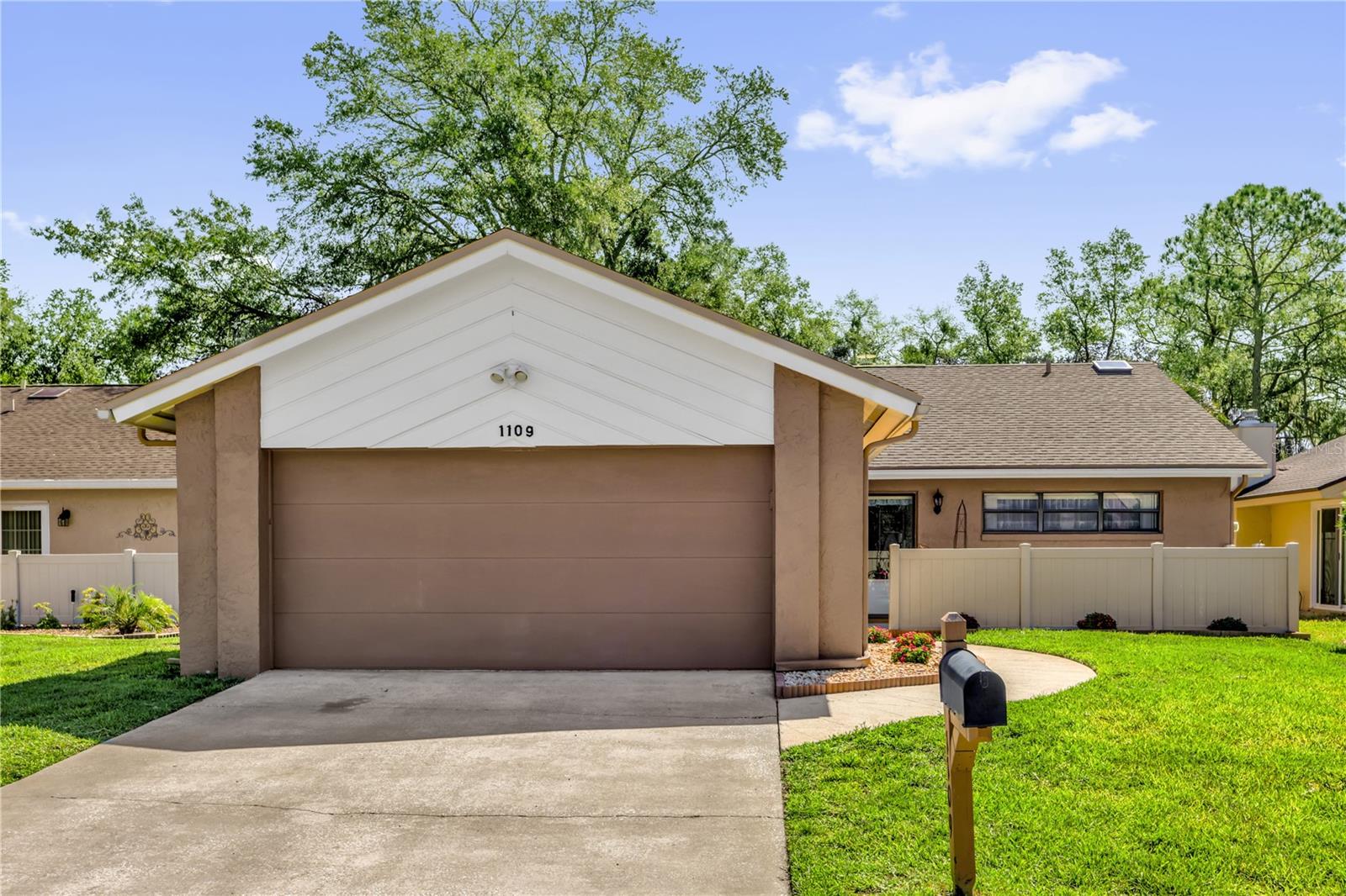 1109 DAPPLED ELM LN, WINTER SPRINGS, FL, 32708