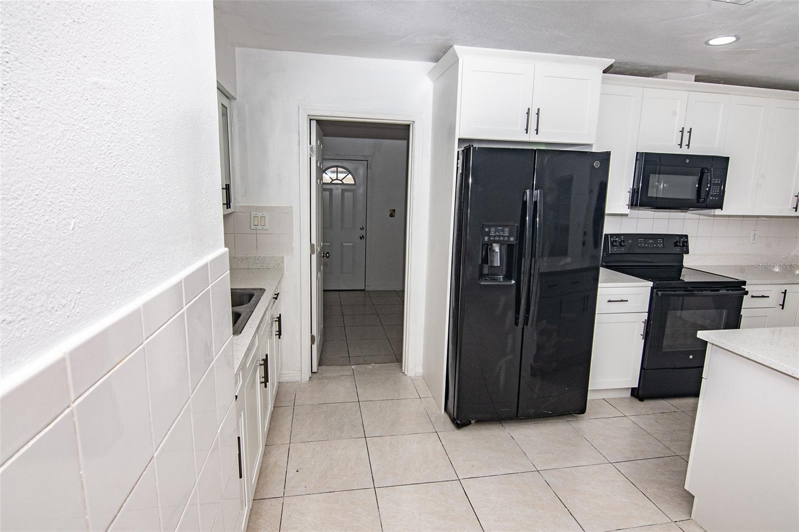 5810 N THATCHER AVE, TAMPA, FL, 33614