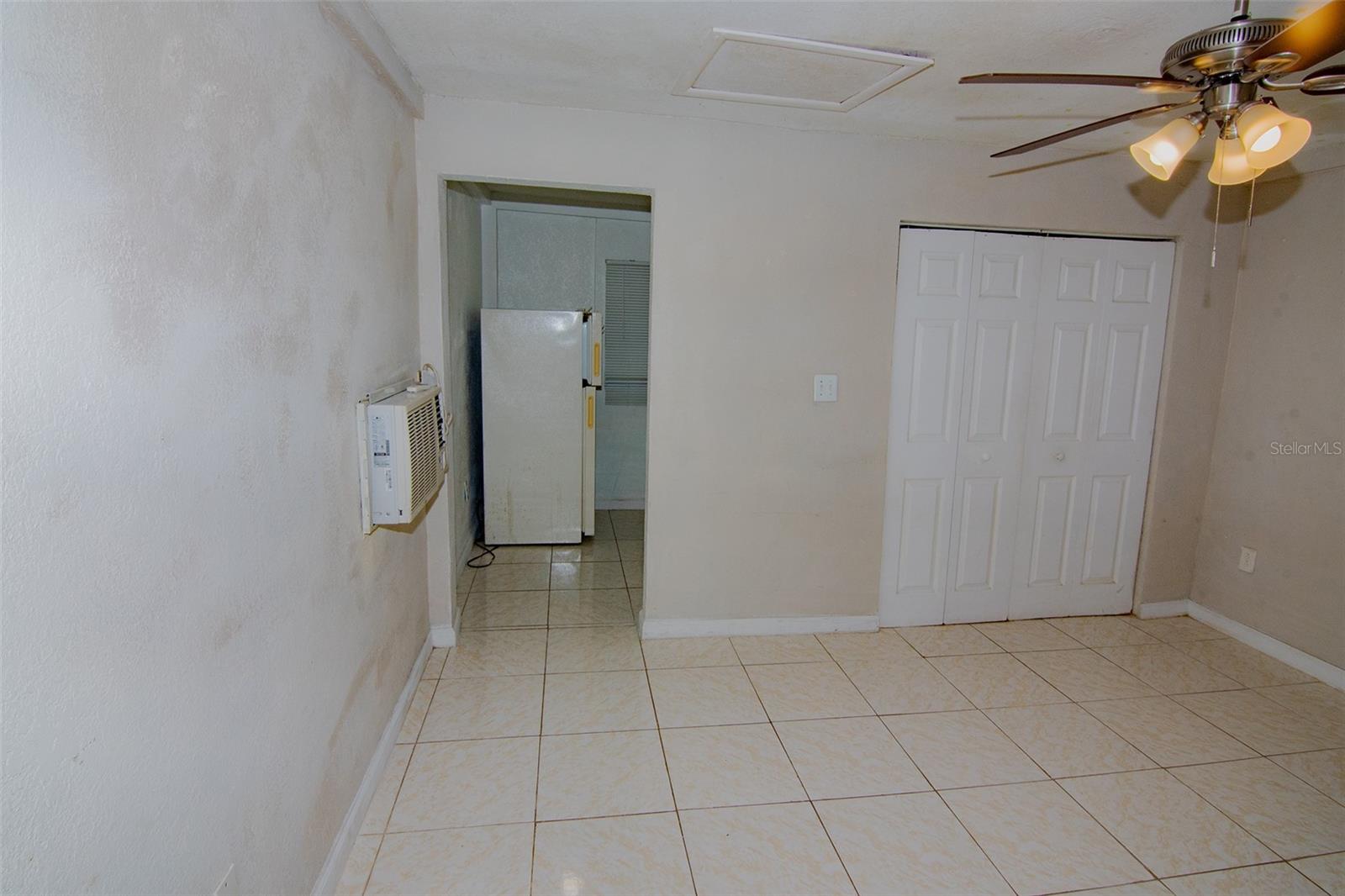 5810 N THATCHER AVE, TAMPA, FL, 33614