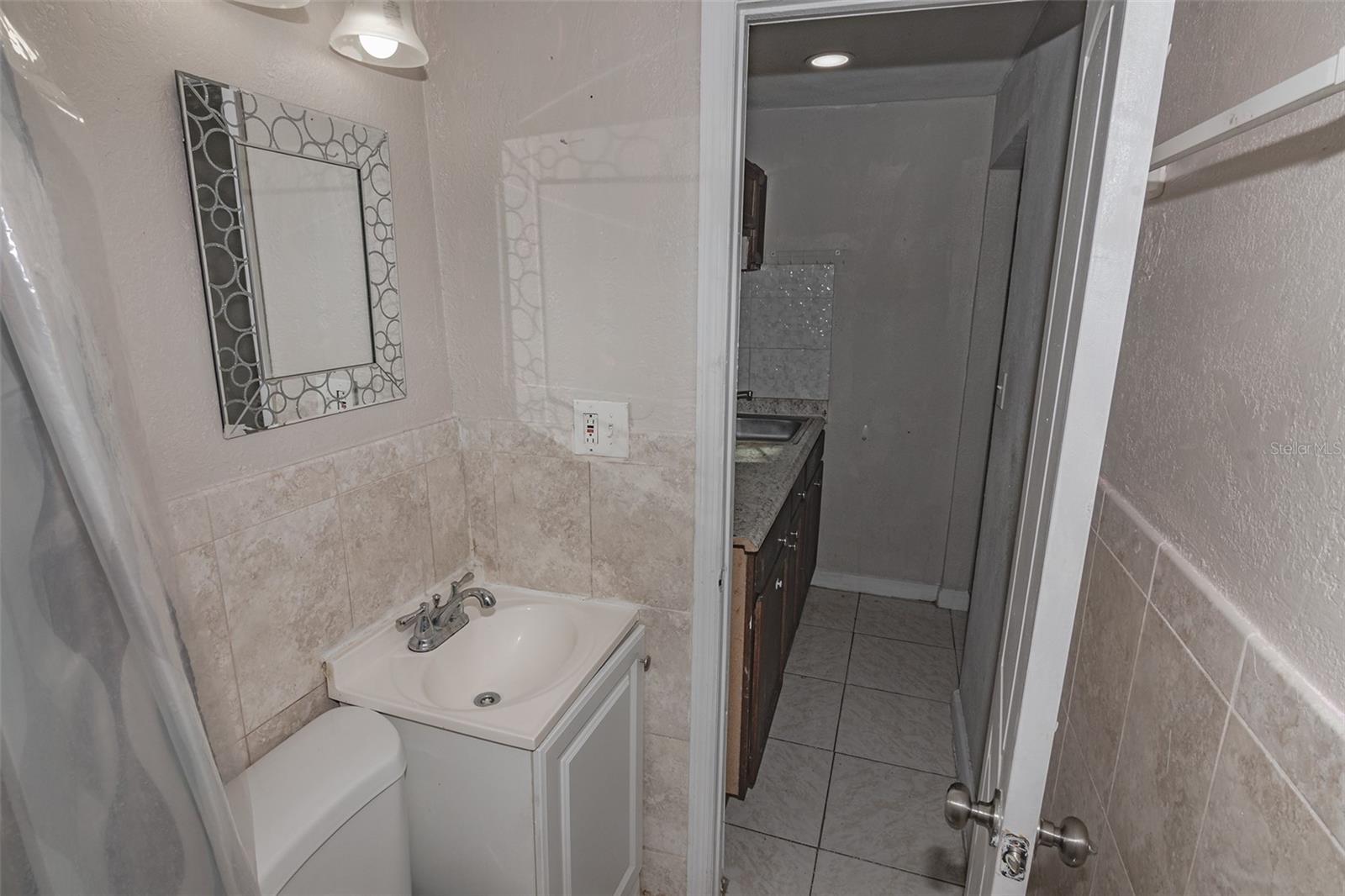 5810 N THATCHER AVE, TAMPA, FL, 33614