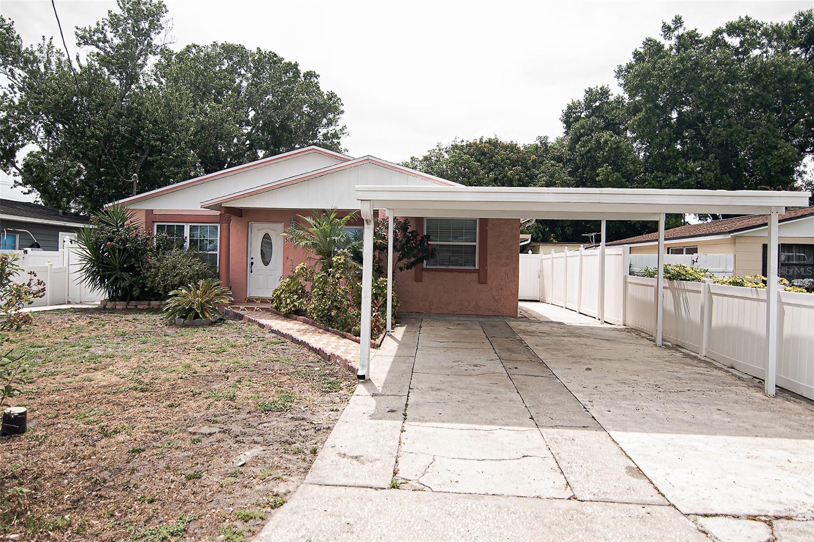 5810 N THATCHER AVE, TAMPA, FL, 33614