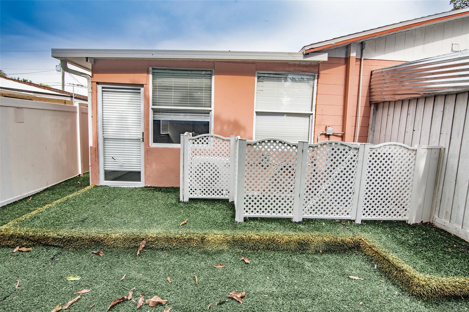 5810 N THATCHER AVE, TAMPA, FL, 33614