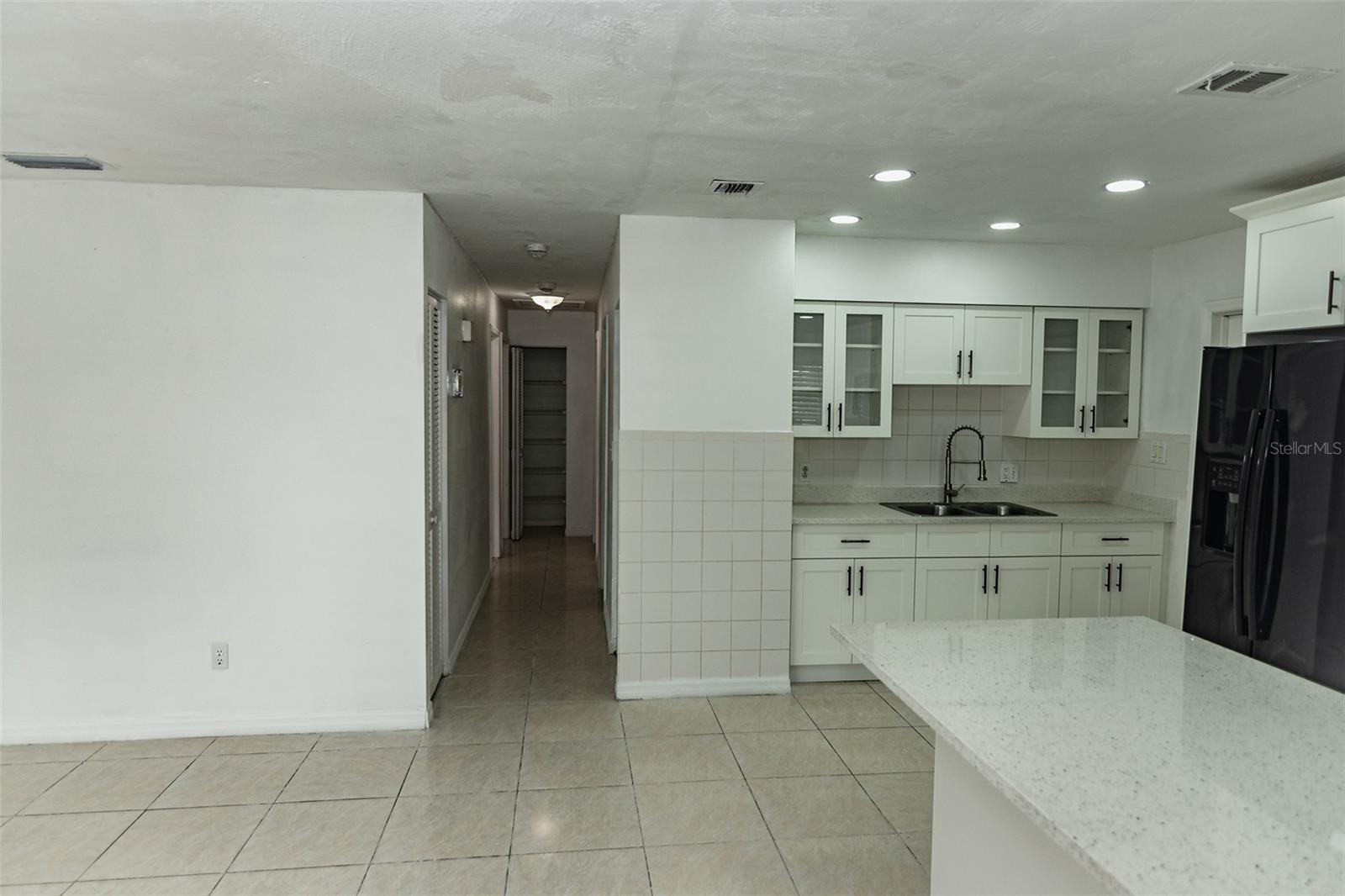 5810 N THATCHER AVE, TAMPA, FL, 33614