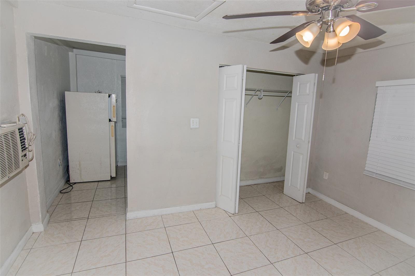 5810 N THATCHER AVE, TAMPA, FL, 33614