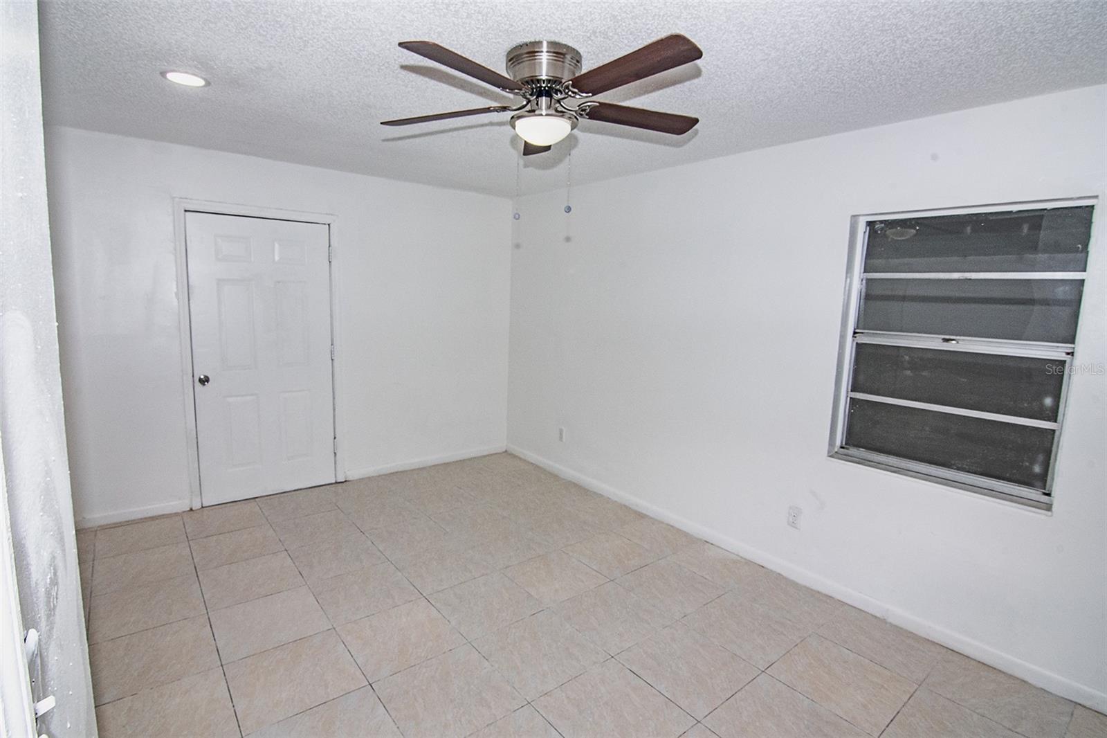 5810 N THATCHER AVE, TAMPA, FL, 33614