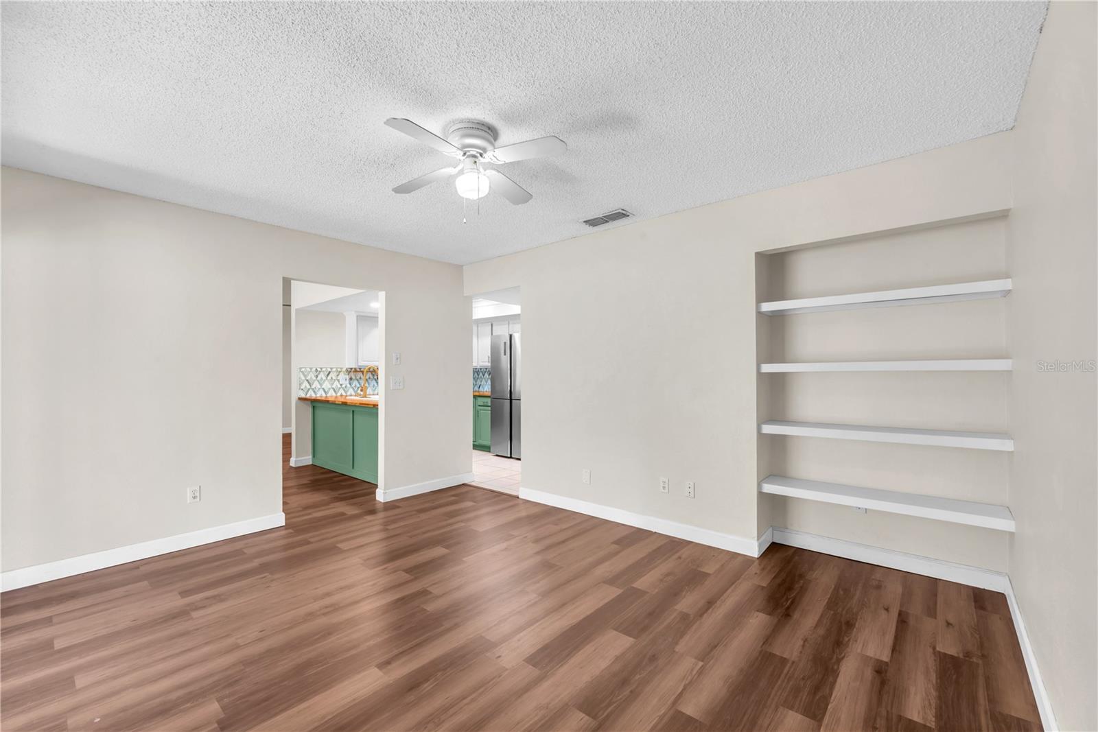 3619 ORANGEPOINTE RD, VALRICO, FL, 33596