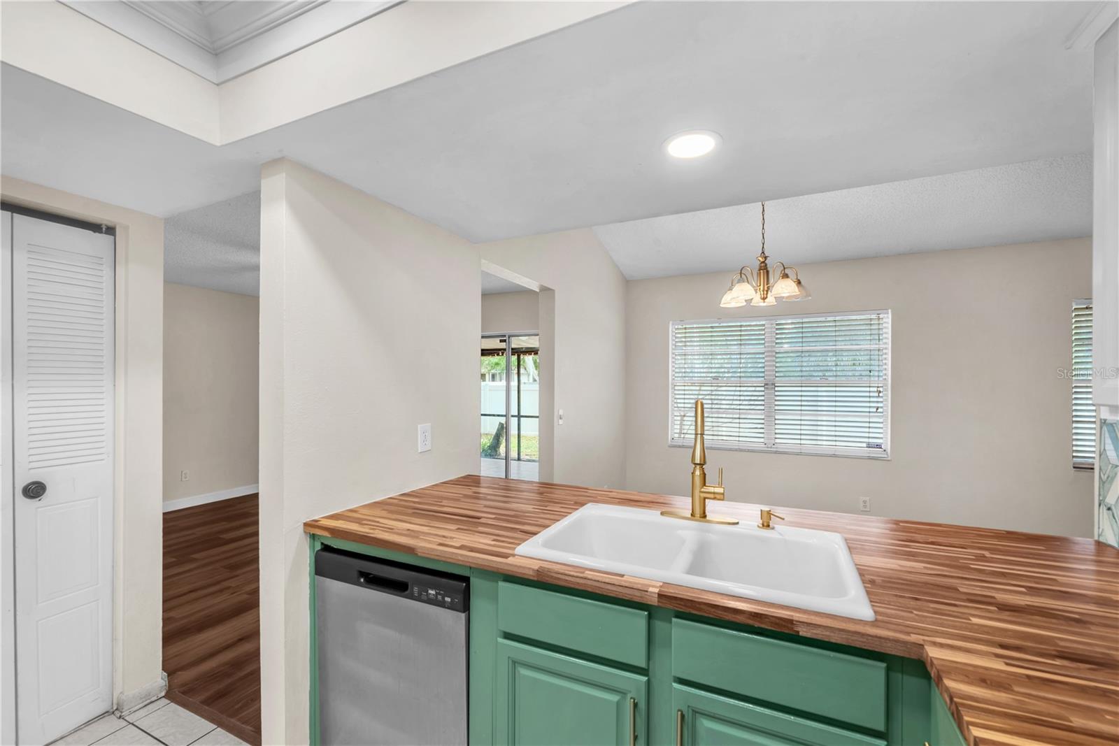 3619 ORANGEPOINTE RD, VALRICO, FL, 33596