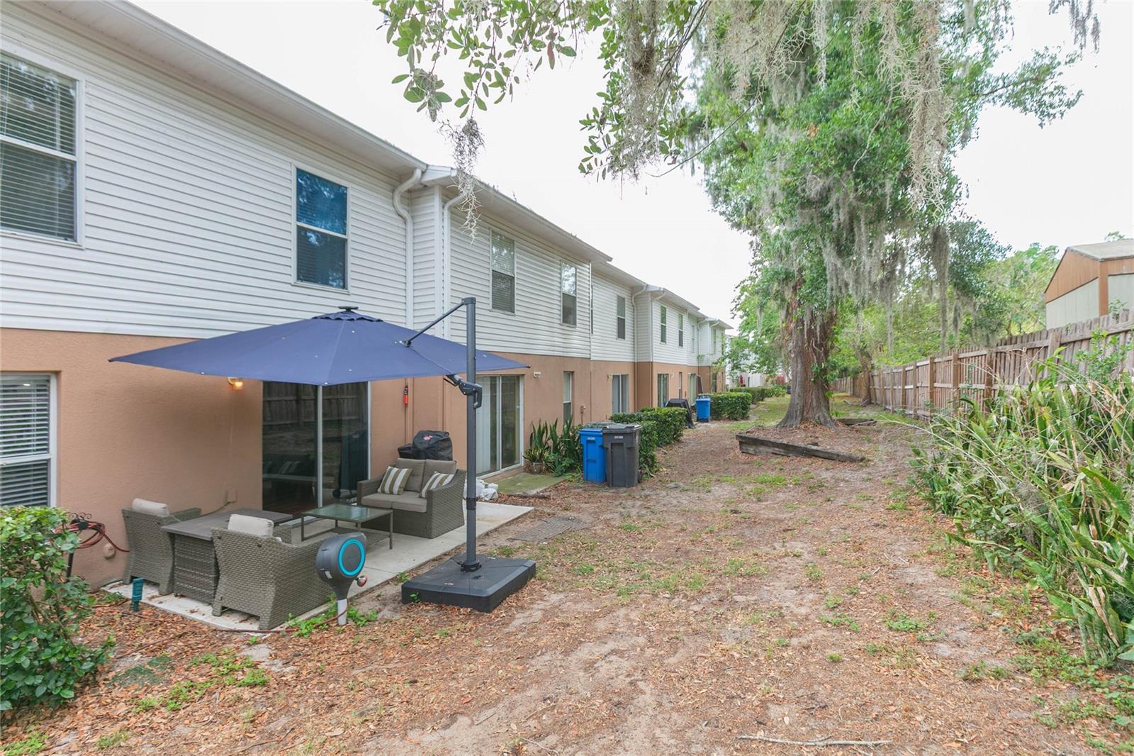 9922 ASHBURN LAKE DR, TAMPA, FL, 33610
