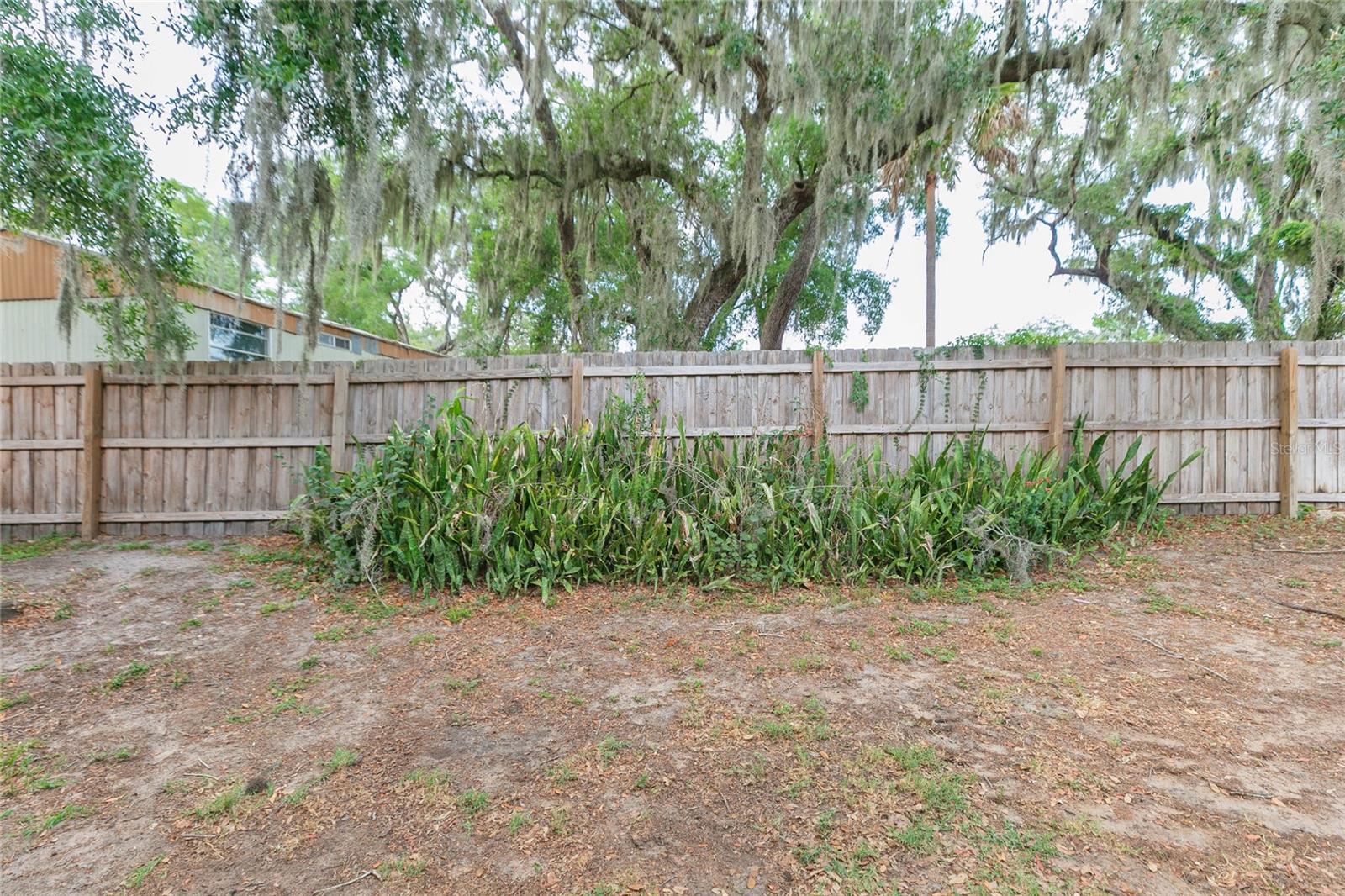 9922 ASHBURN LAKE DR, TAMPA, FL, 33610
