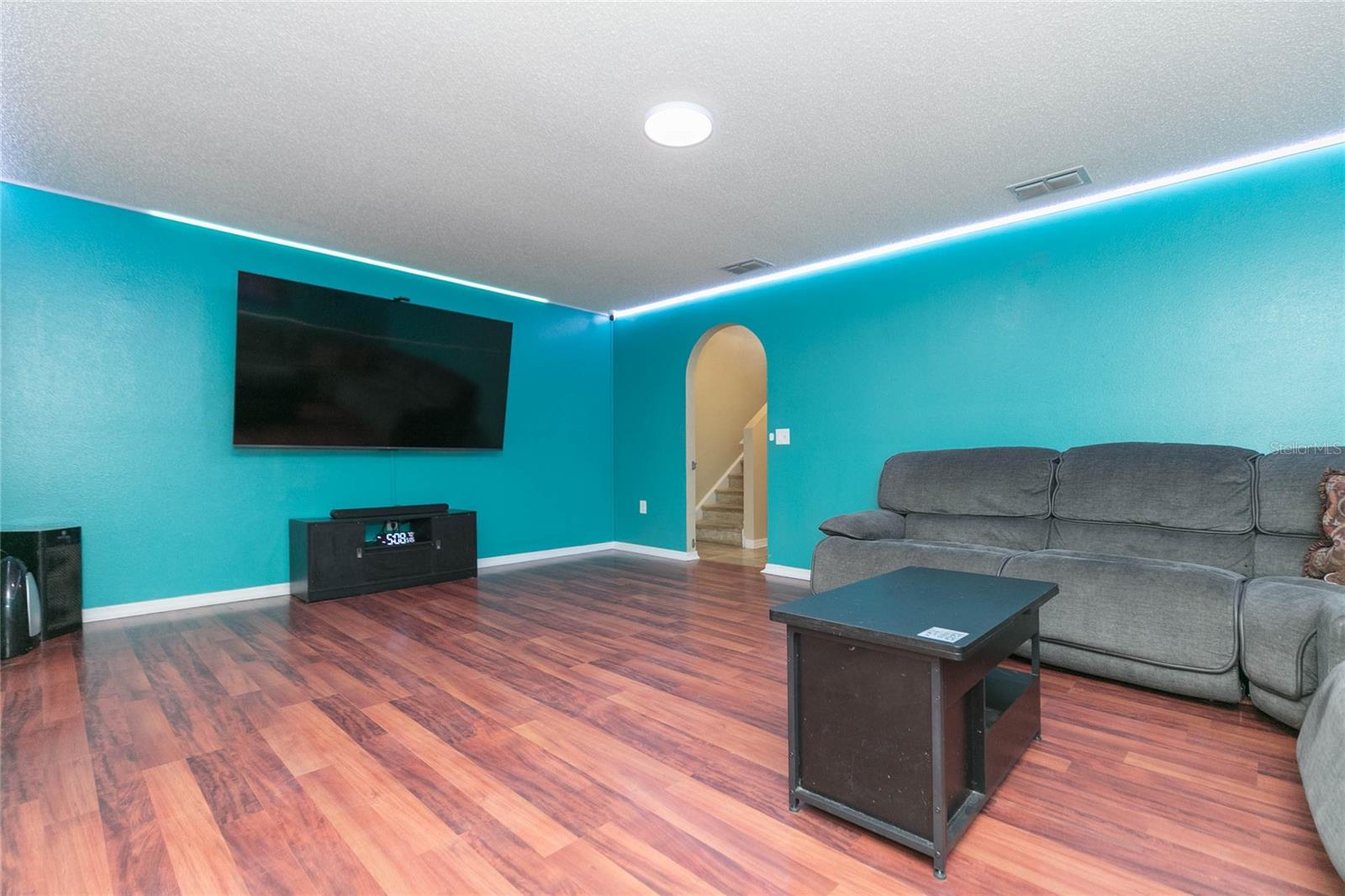 9922 ASHBURN LAKE DR, TAMPA, FL, 33610