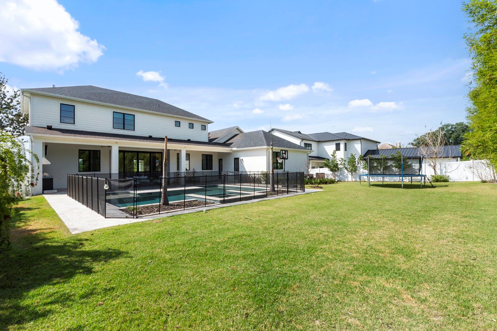 747 N LAKE SYBELIA DR, MAITLAND, FL, 32751