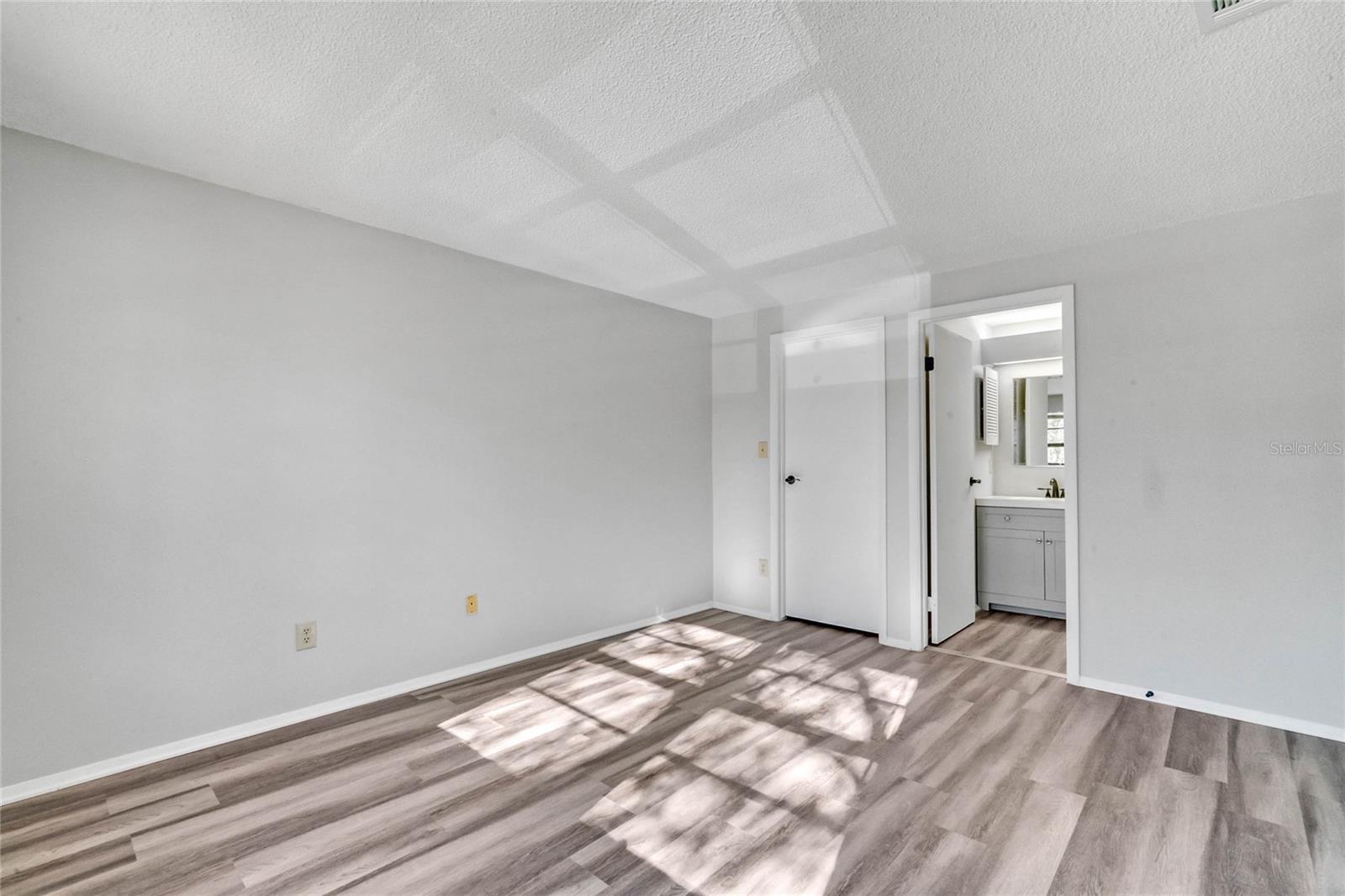 4907 LAKE RIDGE RD #H, ORLANDO, FL, 32808
