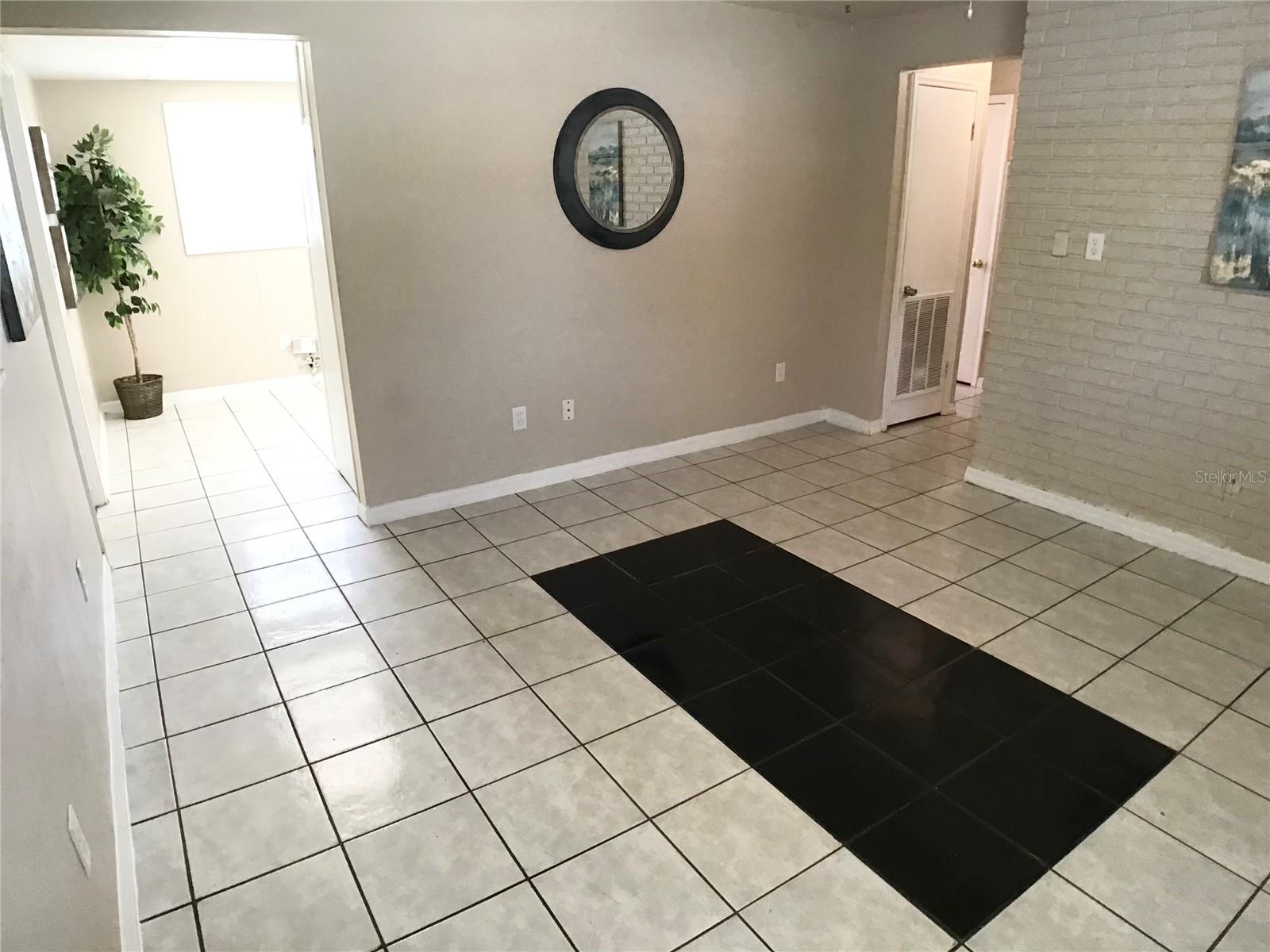 4720 W LEILA AVE, TAMPA, FL, 33616