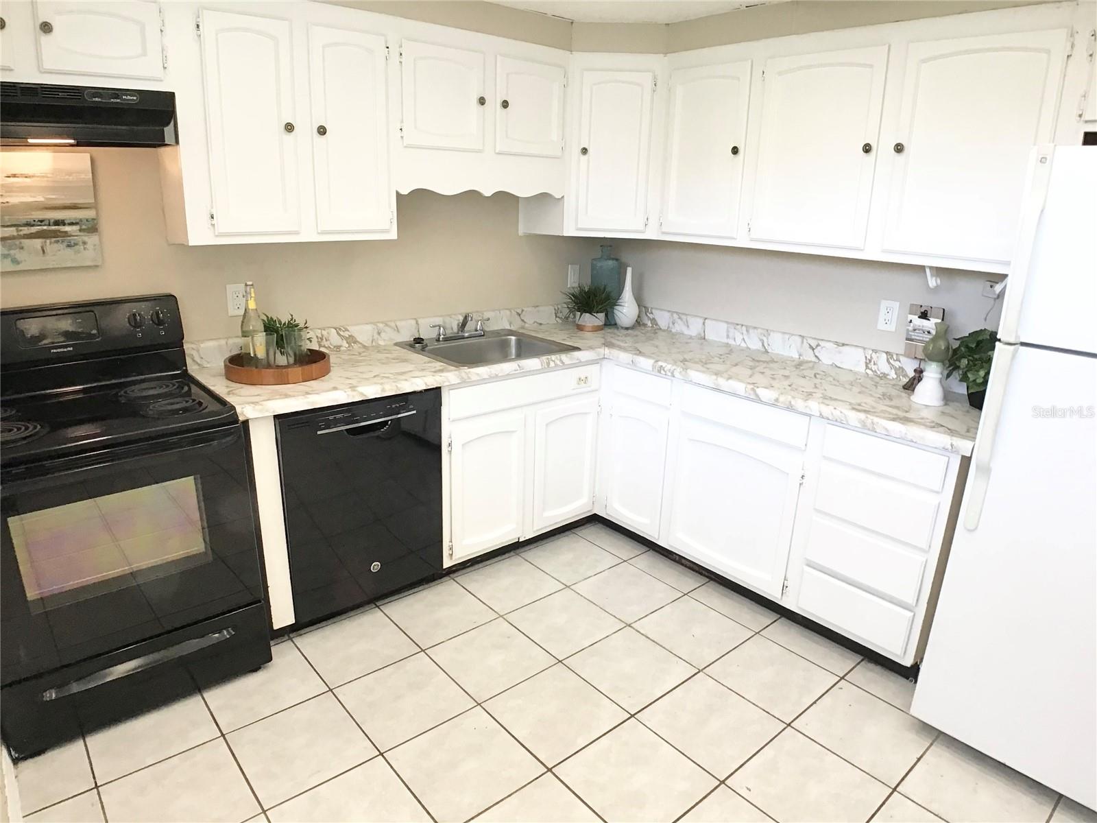 4720 W LEILA AVE, TAMPA, FL, 33616