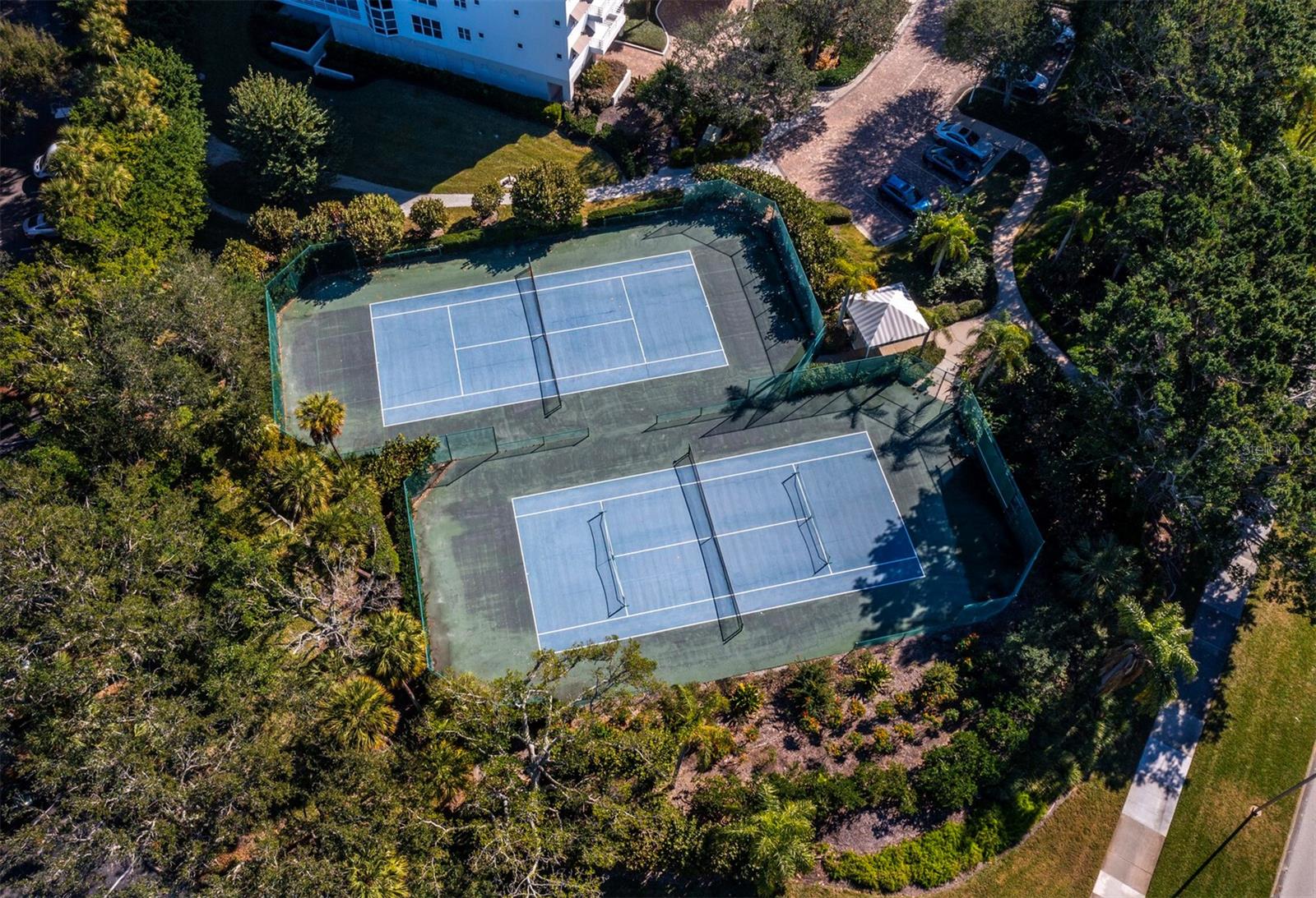 2410 HARBOURSIDE DR #131, LONGBOAT KEY, FL, 34228