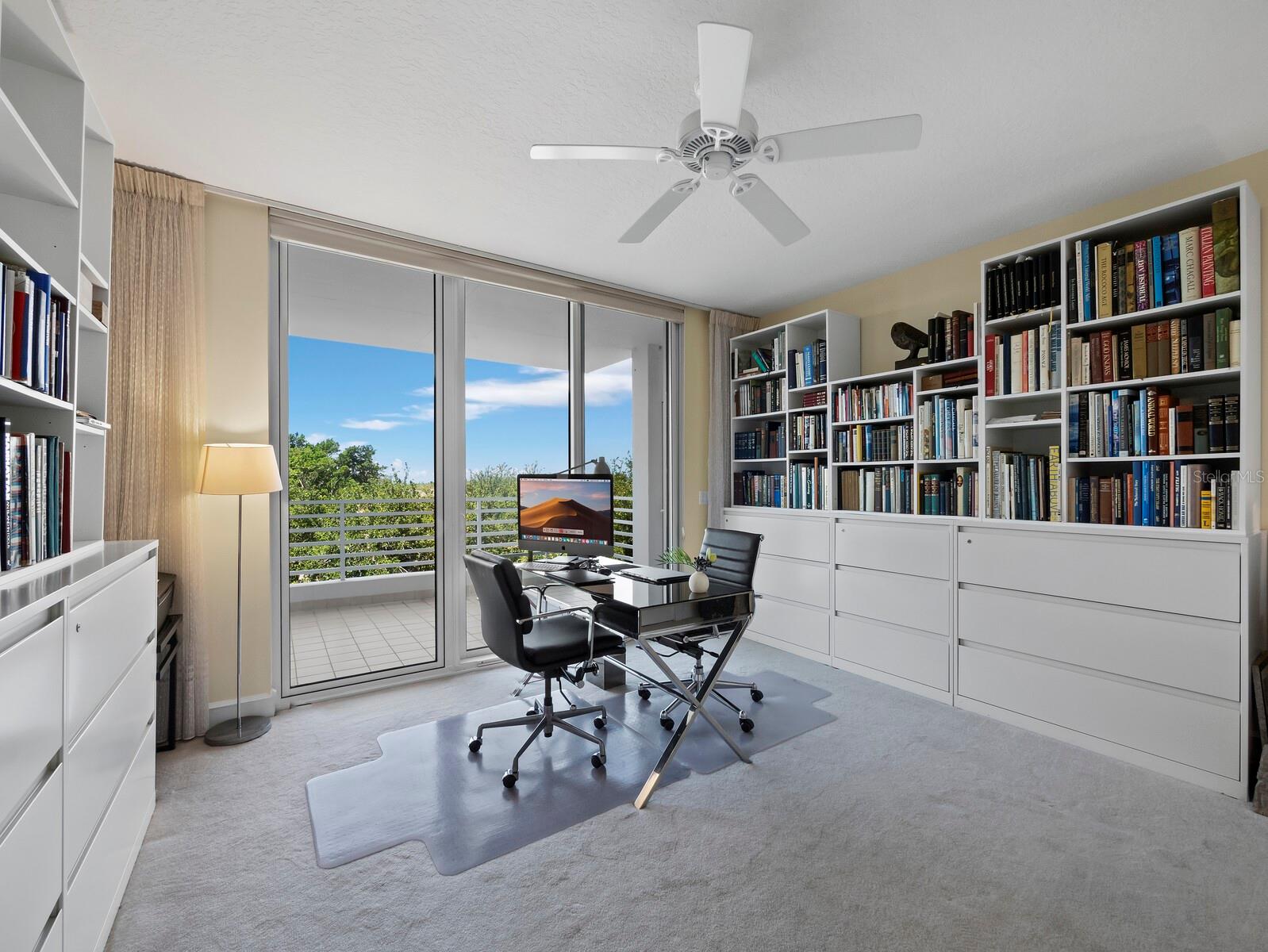 2410 HARBOURSIDE DR #131, LONGBOAT KEY, FL, 34228