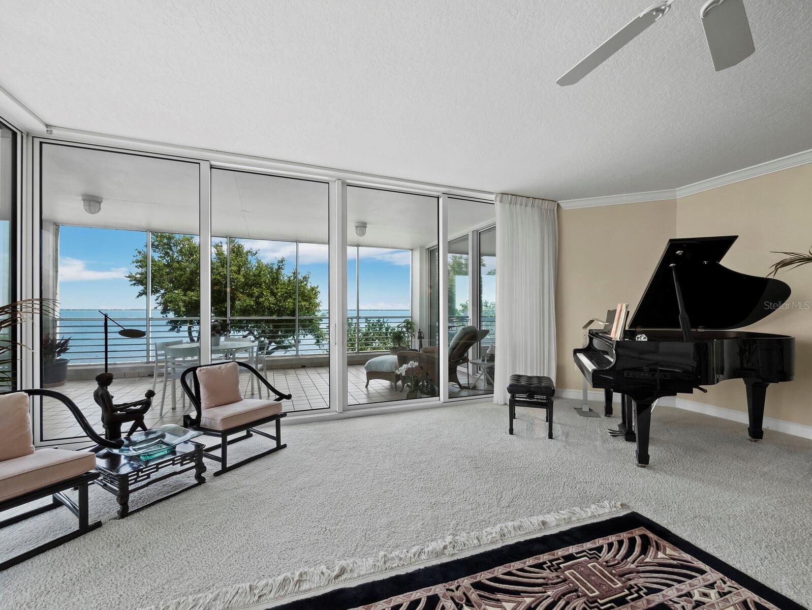 2410 HARBOURSIDE DR #131, LONGBOAT KEY, FL, 34228