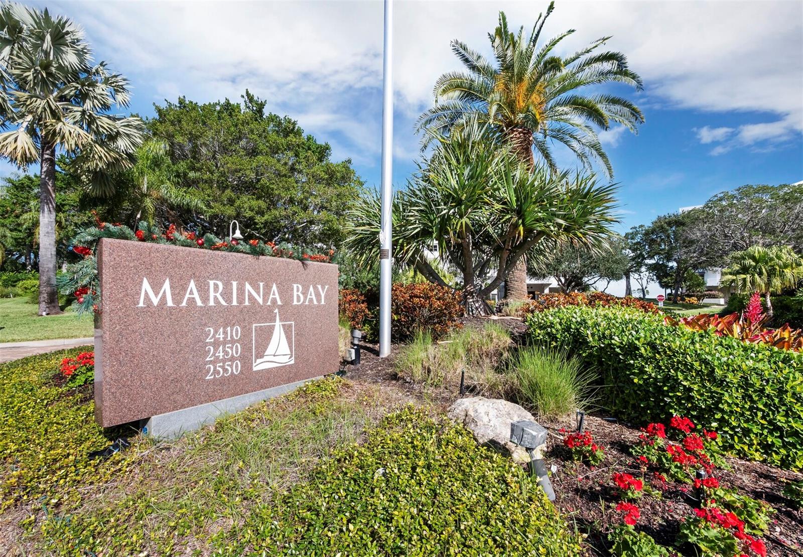 2410 HARBOURSIDE DR #131, LONGBOAT KEY, FL, 34228