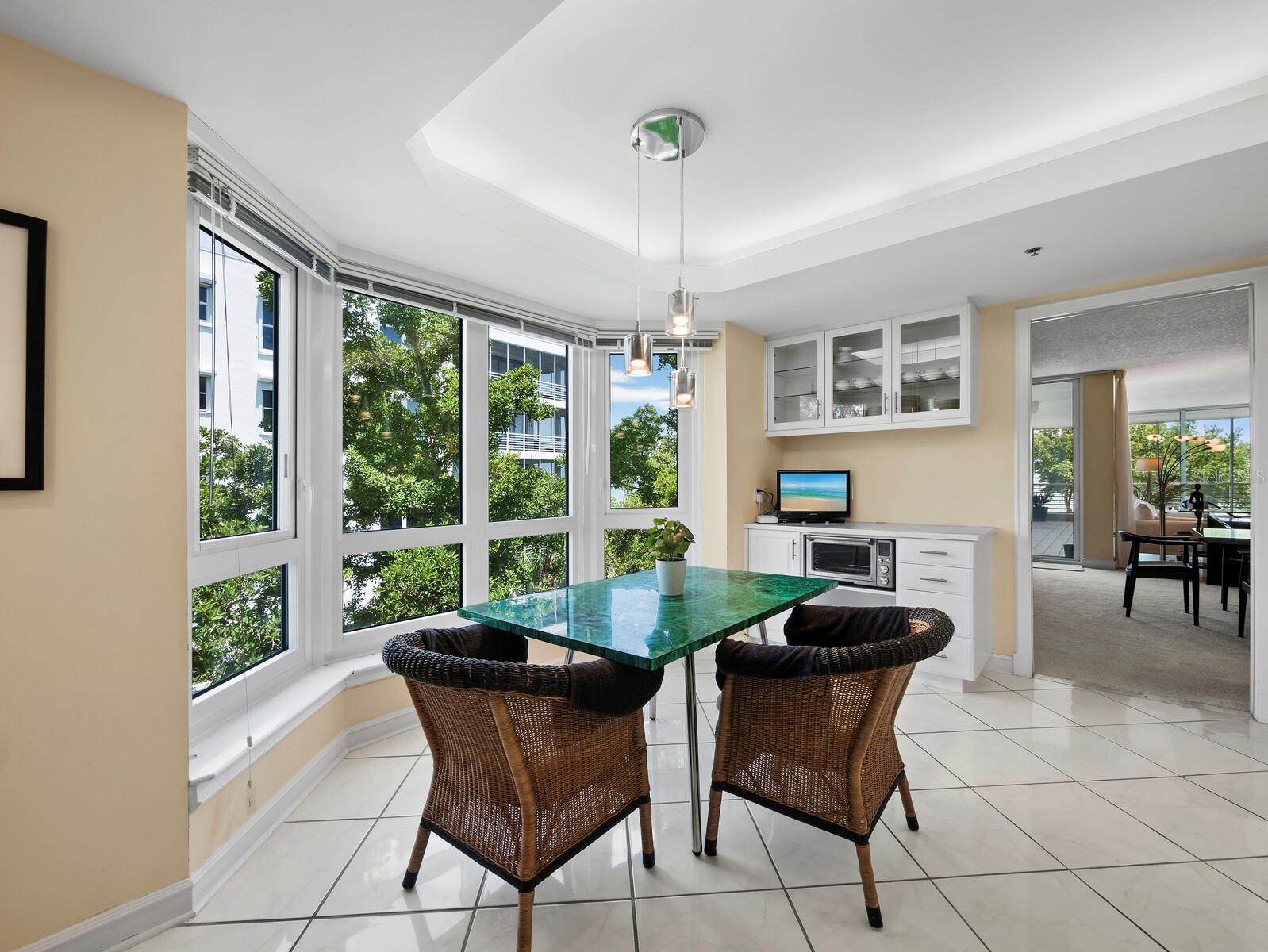 2410 HARBOURSIDE DR #131, LONGBOAT KEY, FL, 34228