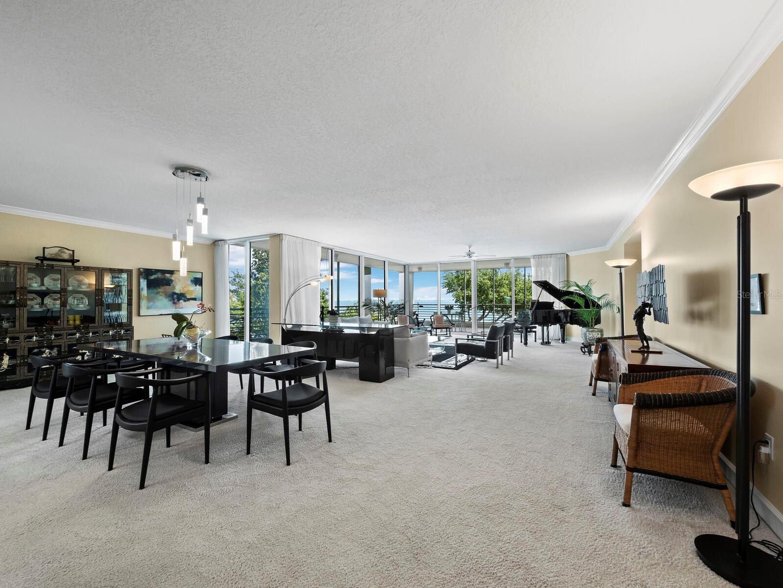 2410 HARBOURSIDE DR #131, LONGBOAT KEY, FL, 34228