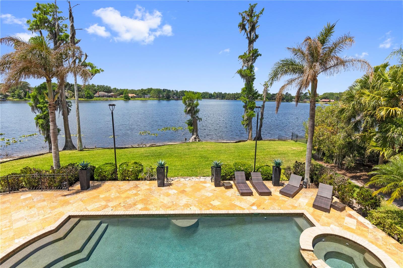216 LAKE BRANT DR, LUTZ, FL, 33548