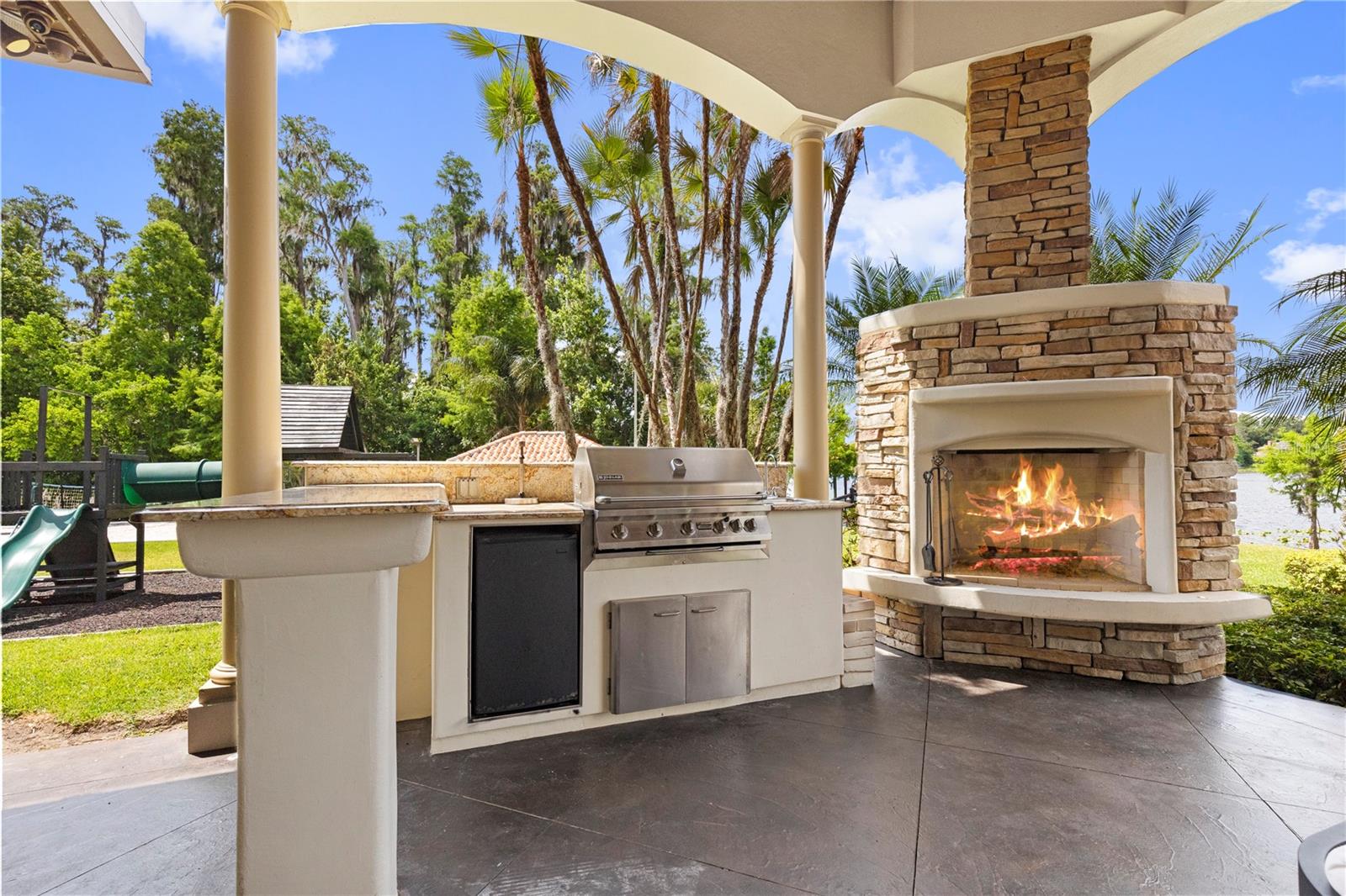 216 LAKE BRANT DR, LUTZ, FL, 33548