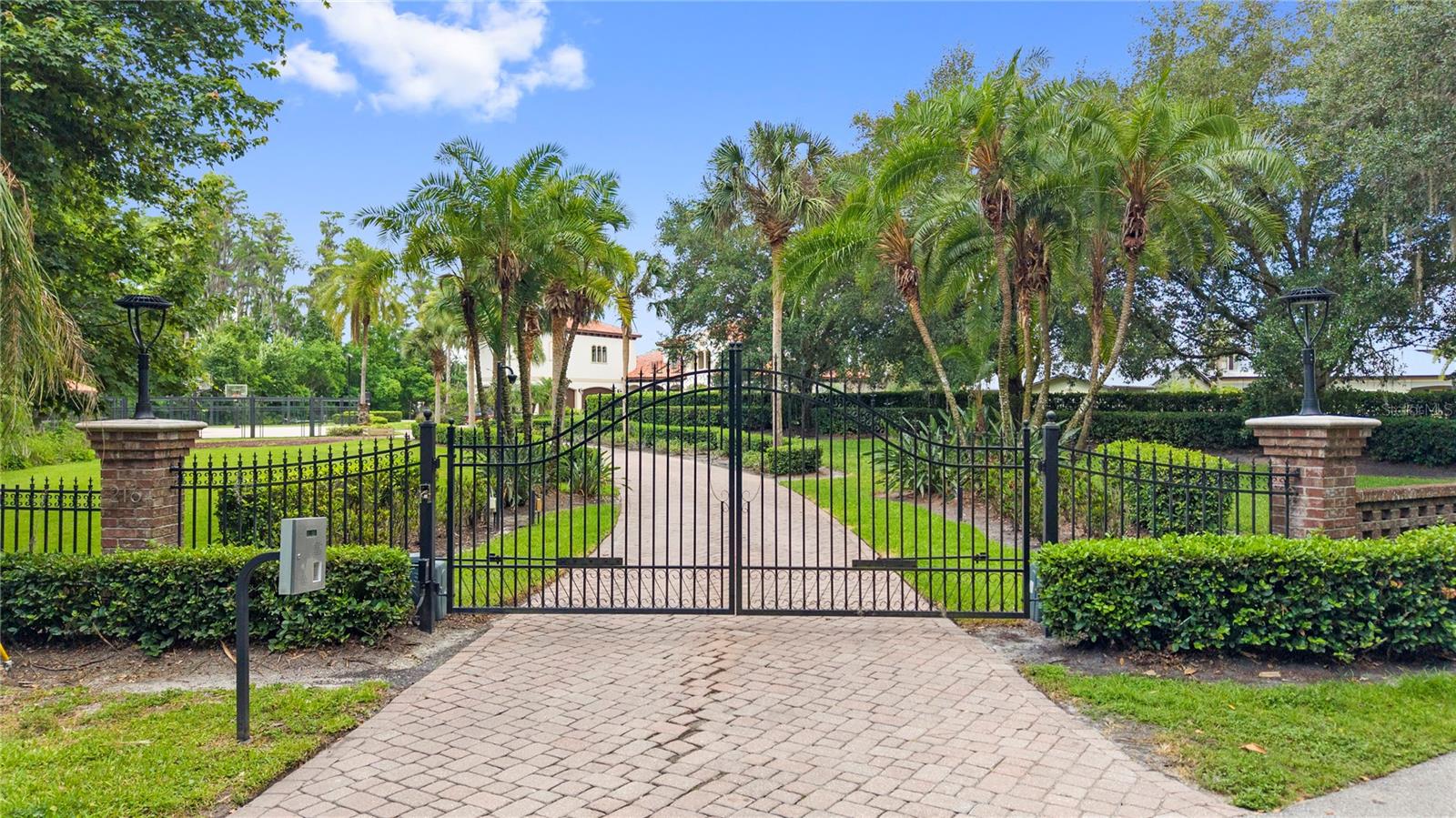 216 LAKE BRANT DR, LUTZ, FL, 33548